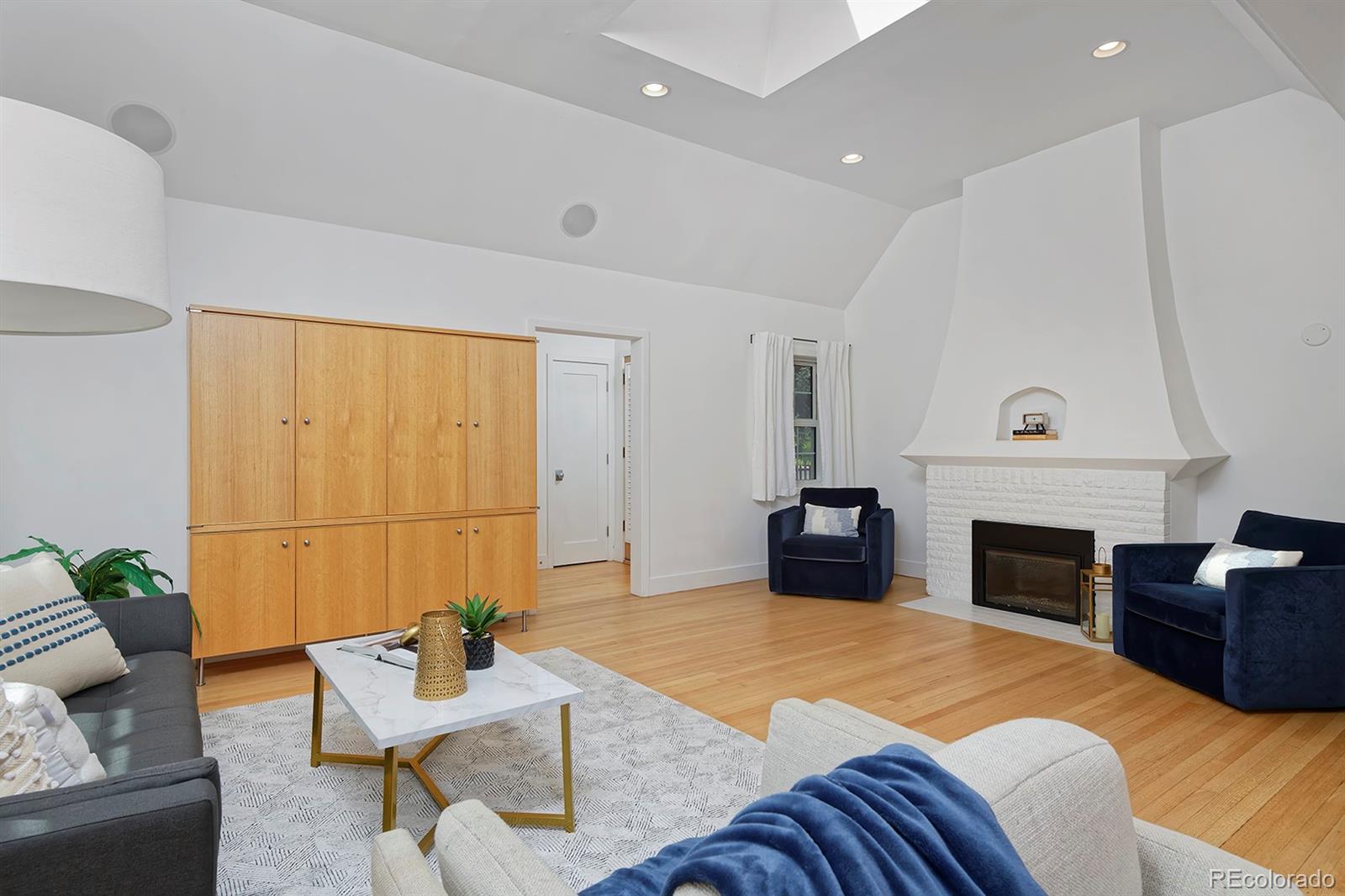 MLS Image #10 for 2500  locust street,denver, Colorado
