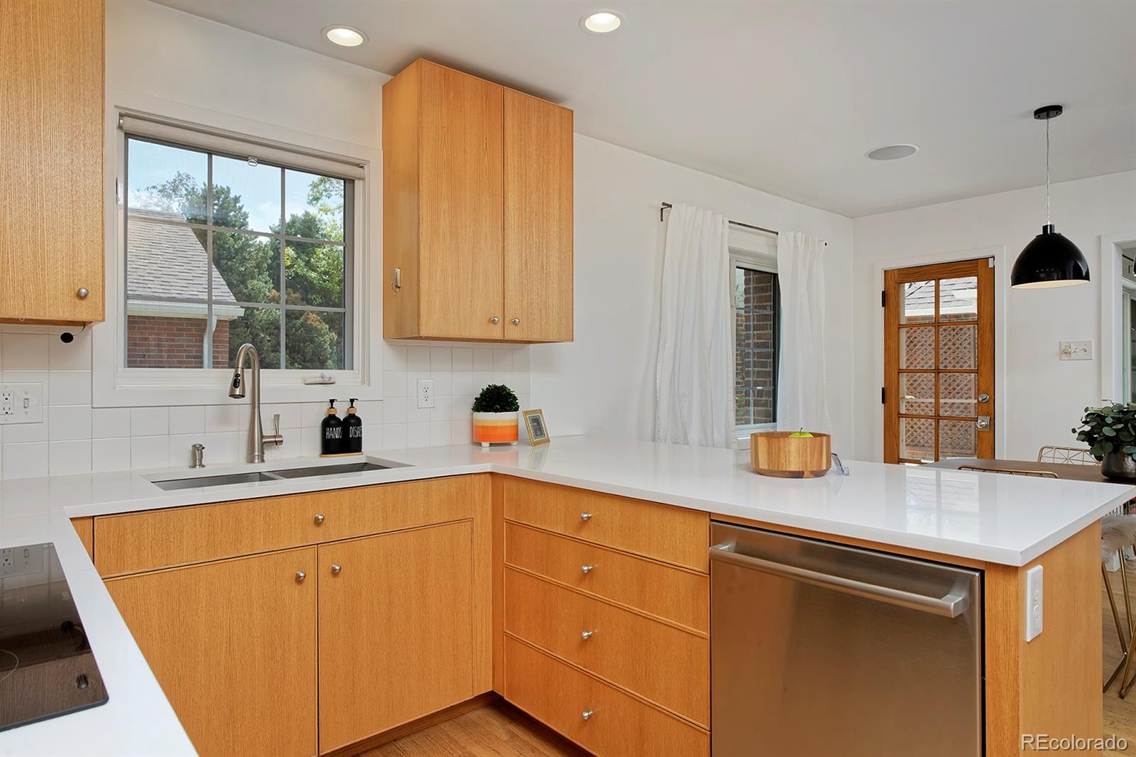 MLS Image #19 for 2500  locust street,denver, Colorado