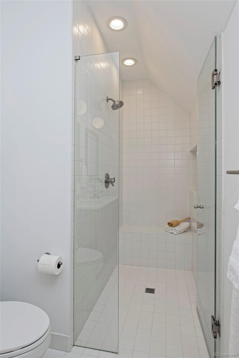 MLS Image #26 for 2500  locust street,denver, Colorado