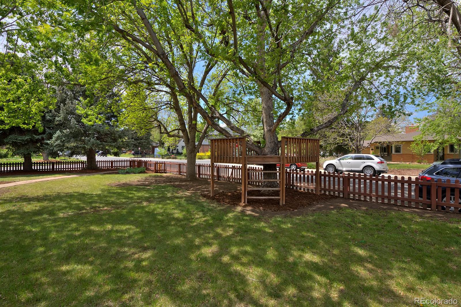 MLS Image #4 for 2500  locust street,denver, Colorado