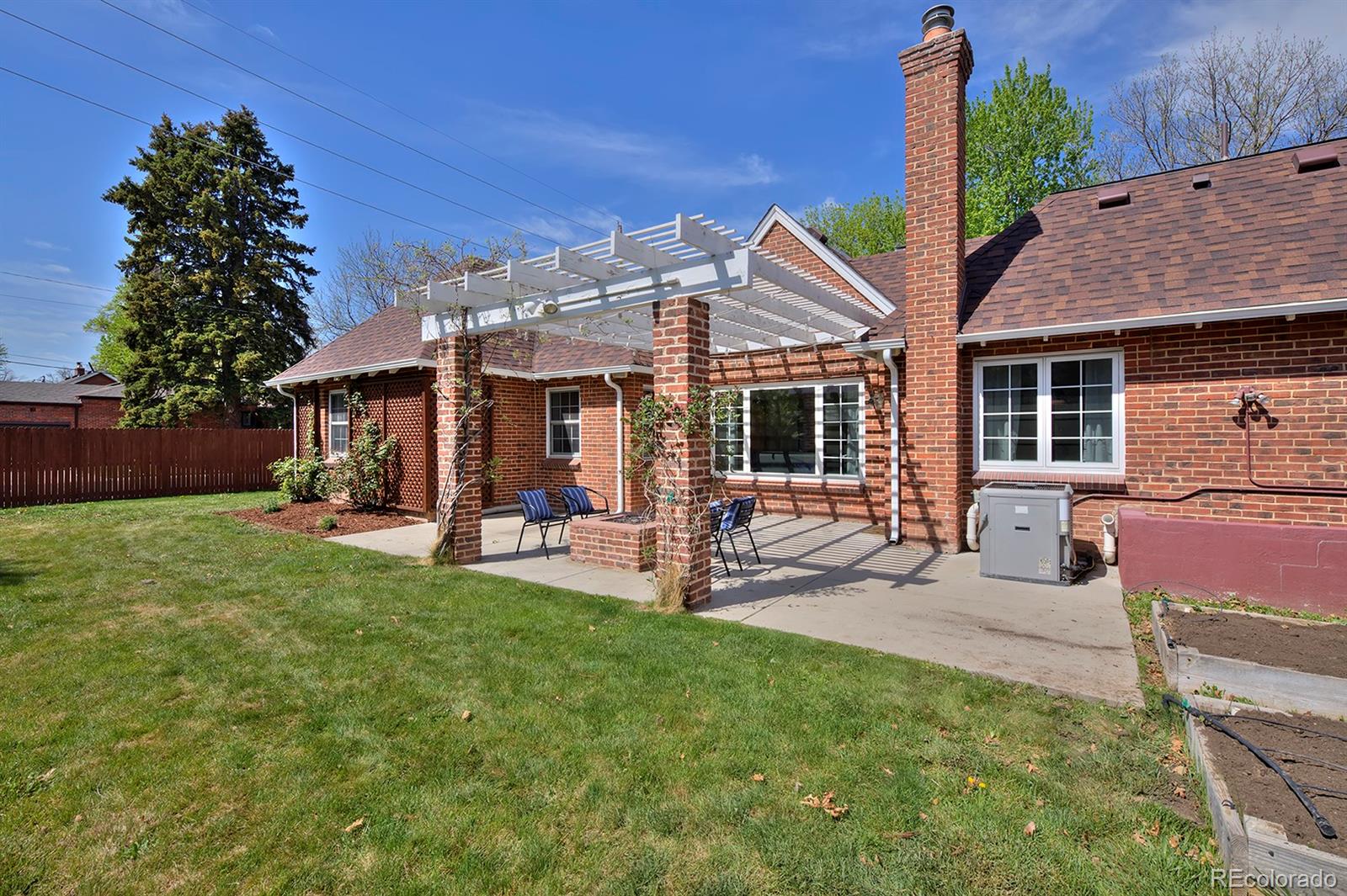 MLS Image #40 for 2500  locust street,denver, Colorado