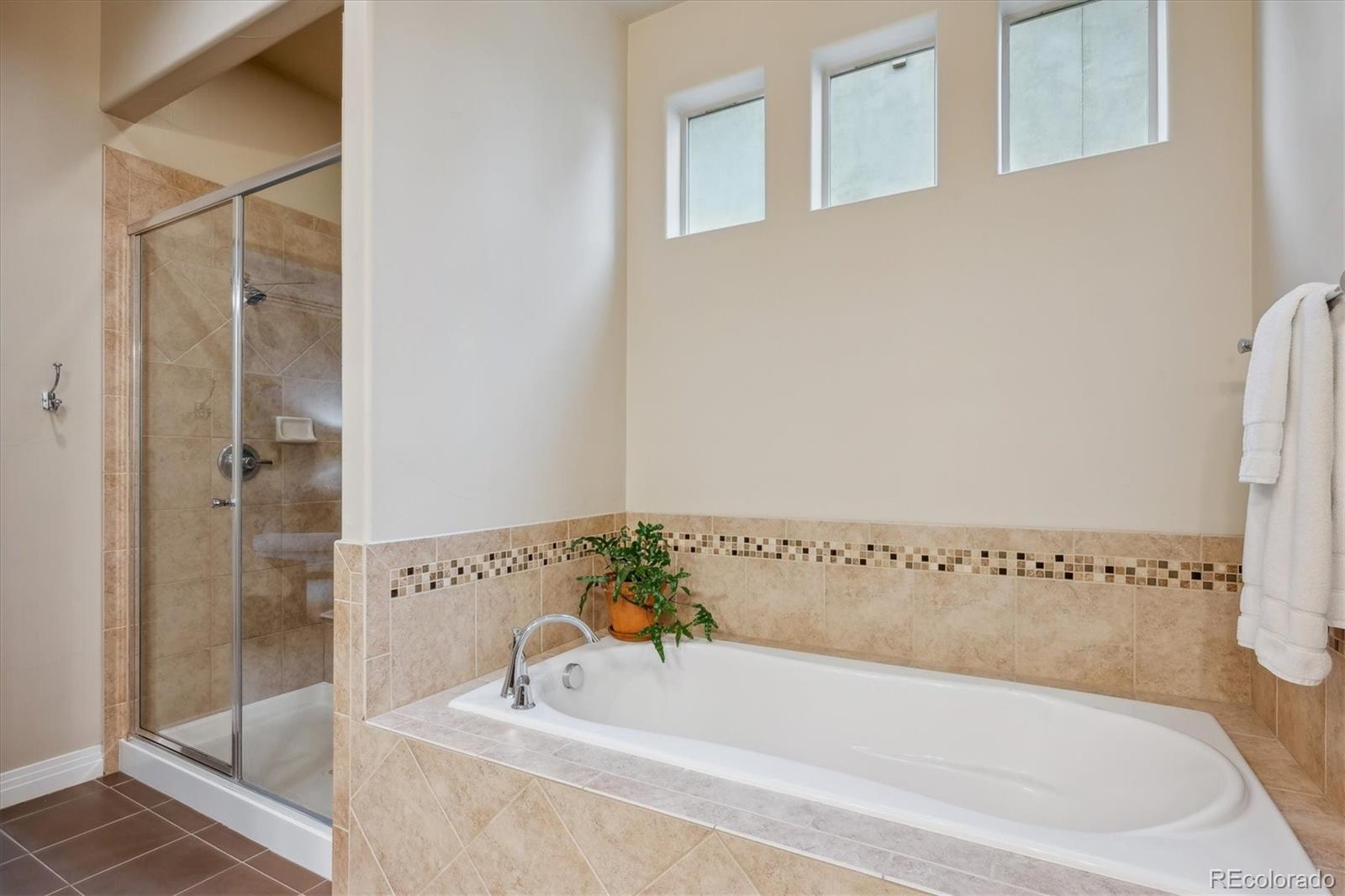 MLS Image #20 for 9580 e 5th avenue,denver, Colorado