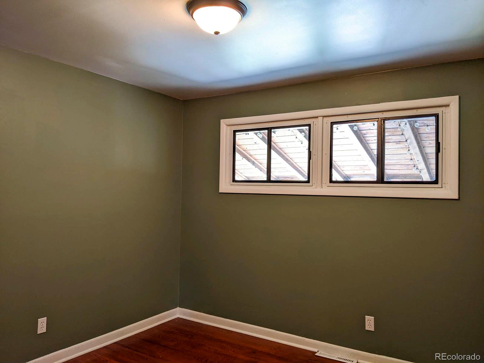 MLS Image #17 for 1500 s perry street,denver, Colorado