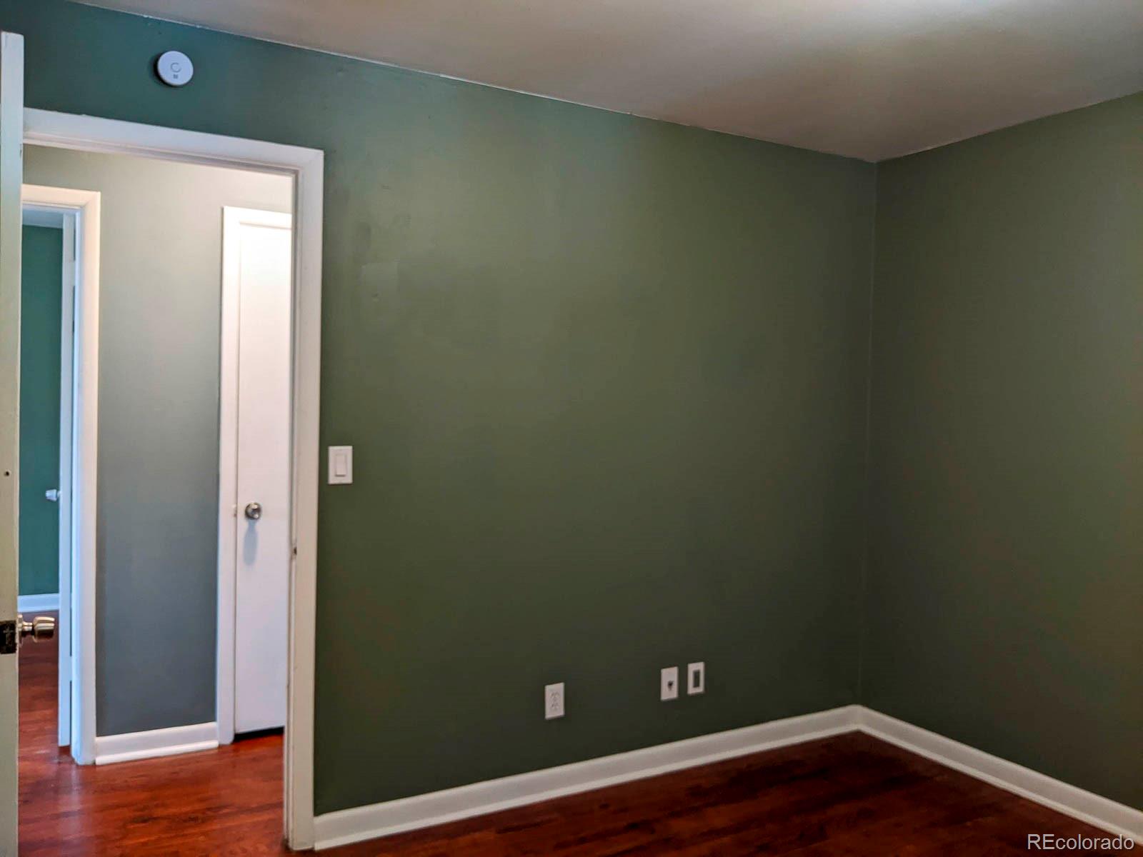 MLS Image #18 for 1500 s perry street,denver, Colorado