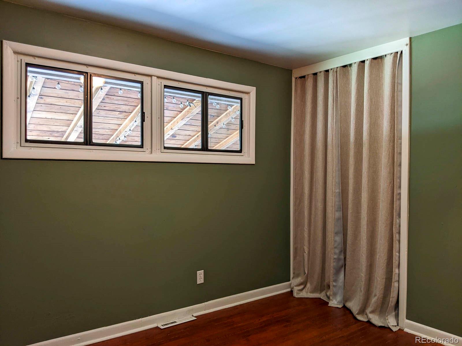 MLS Image #20 for 1500 s perry street,denver, Colorado