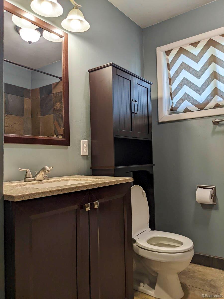 MLS Image #22 for 1500 s perry street,denver, Colorado