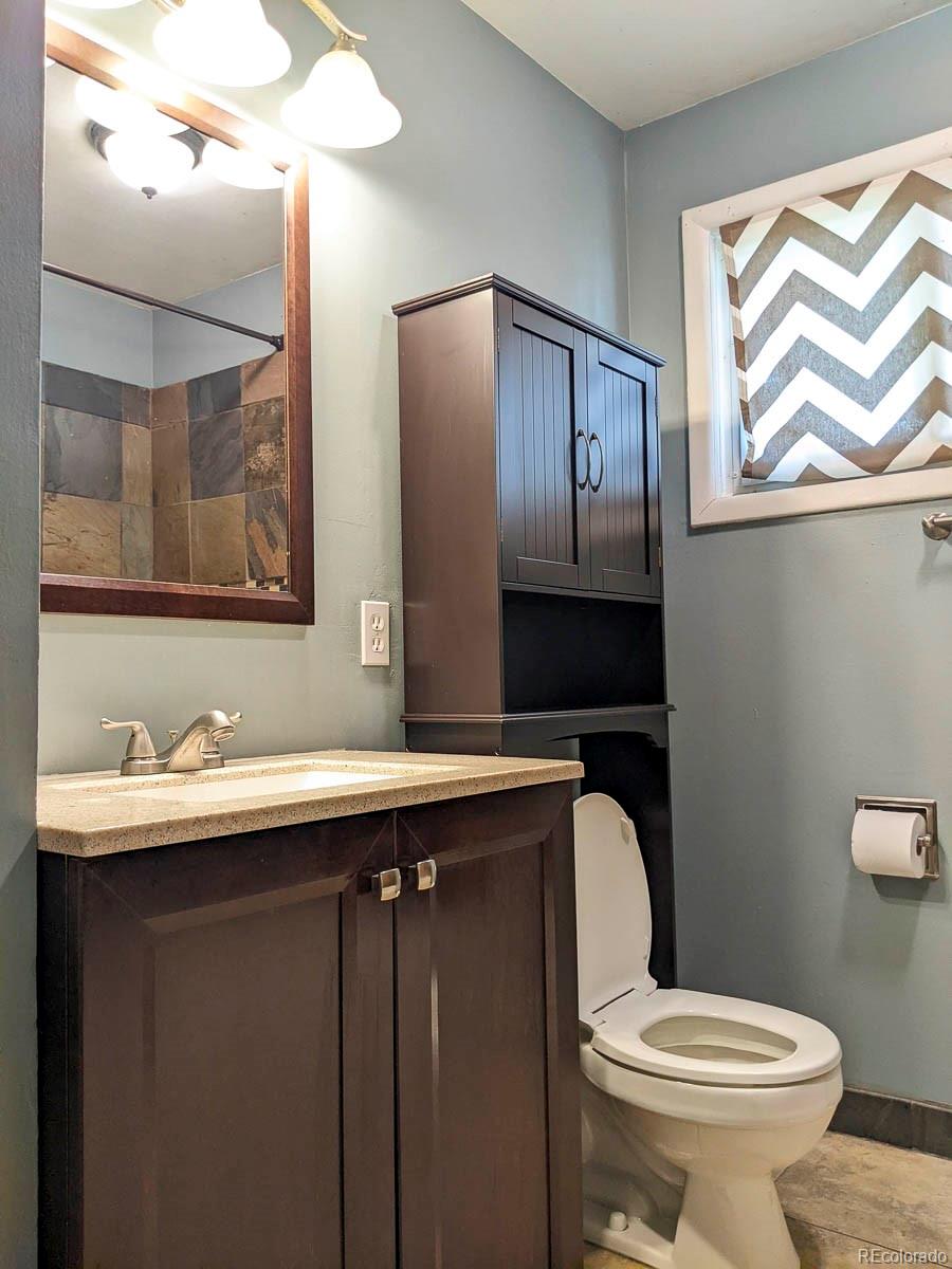 MLS Image #23 for 1500 s perry street,denver, Colorado