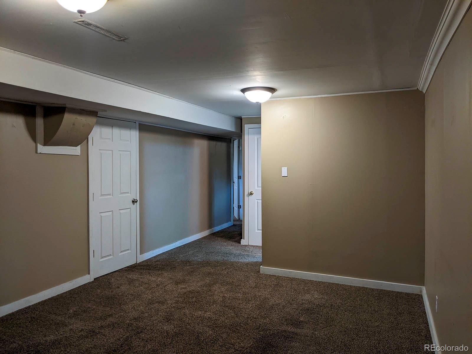 MLS Image #28 for 1500 s perry street,denver, Colorado