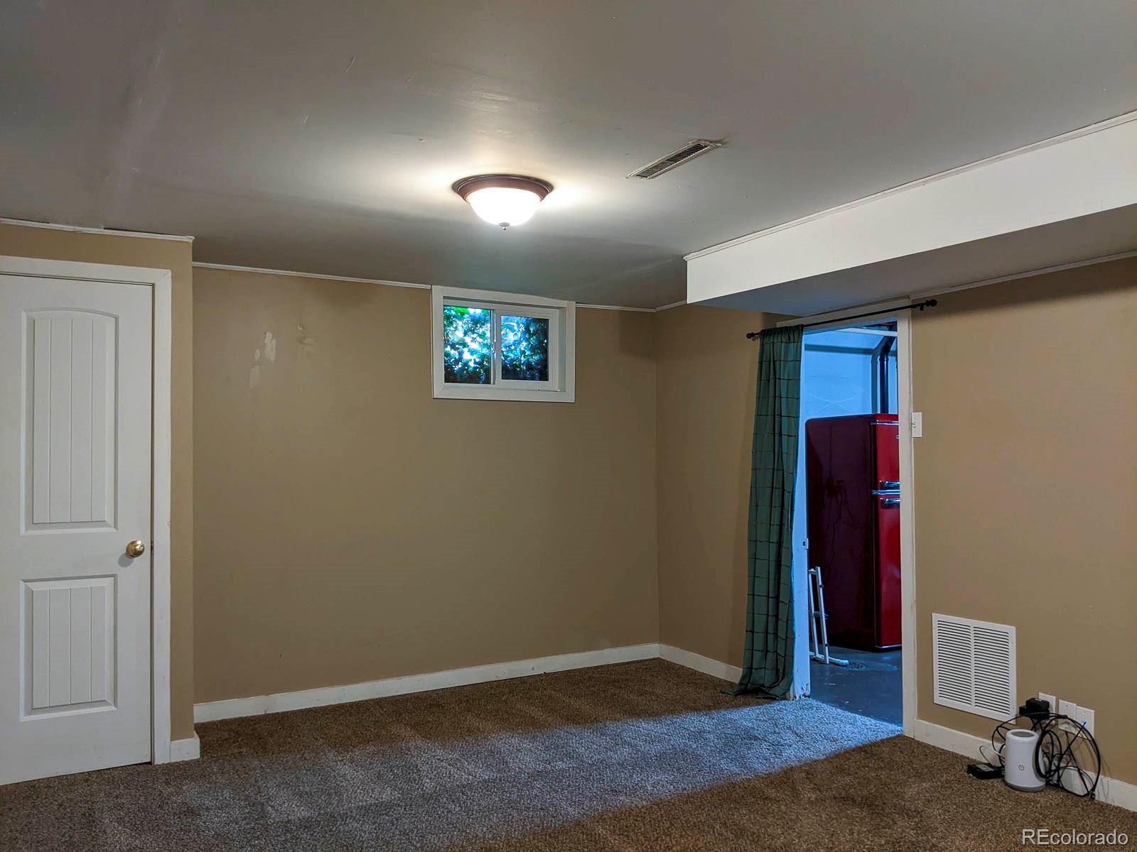 MLS Image #29 for 1500 s perry street,denver, Colorado