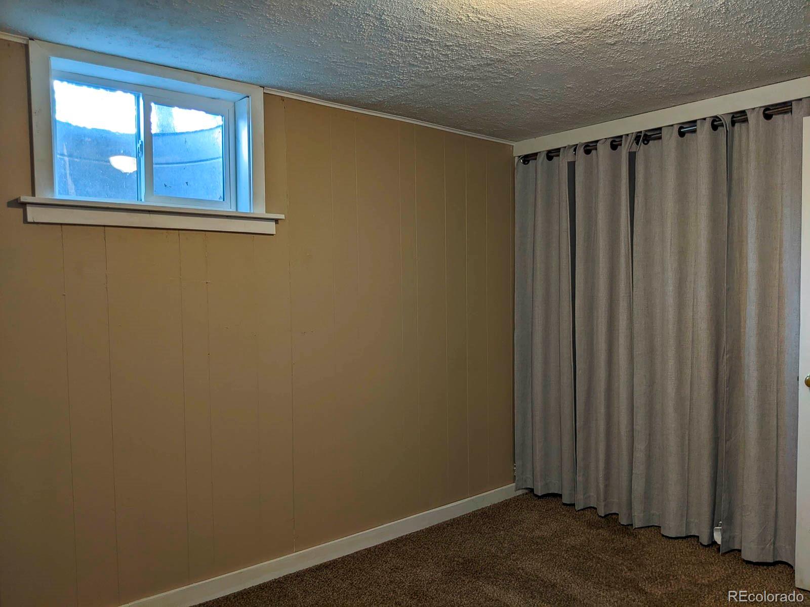 MLS Image #39 for 1500 s perry street,denver, Colorado