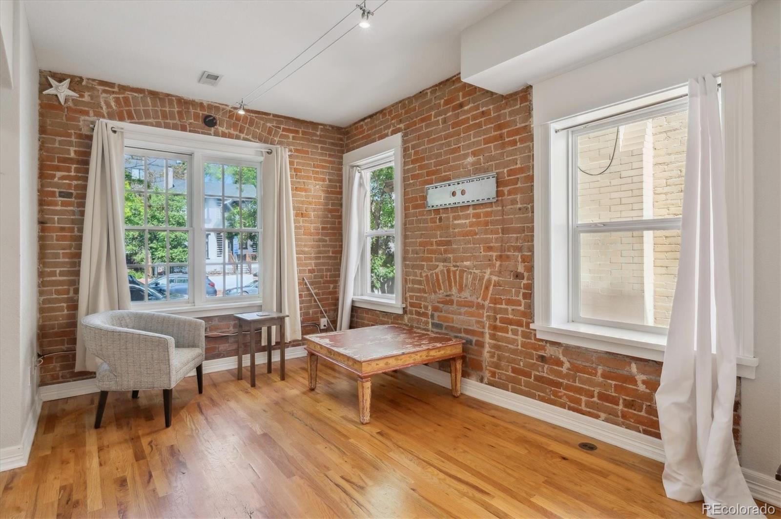MLS Image #3 for 1580 n franklin street ,denver, Colorado
