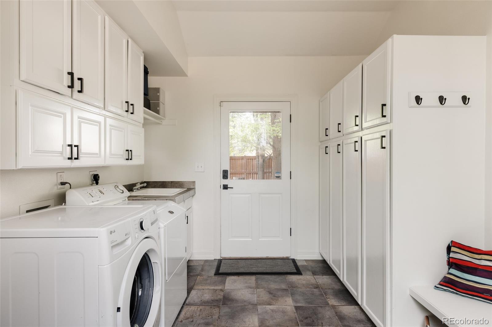 MLS Image #15 for 301  fairfax street,denver, Colorado