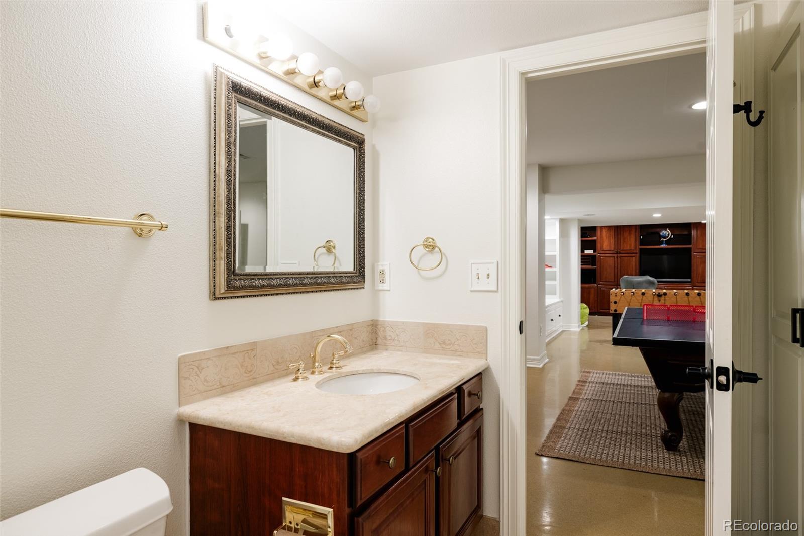 MLS Image #38 for 301  fairfax street,denver, Colorado