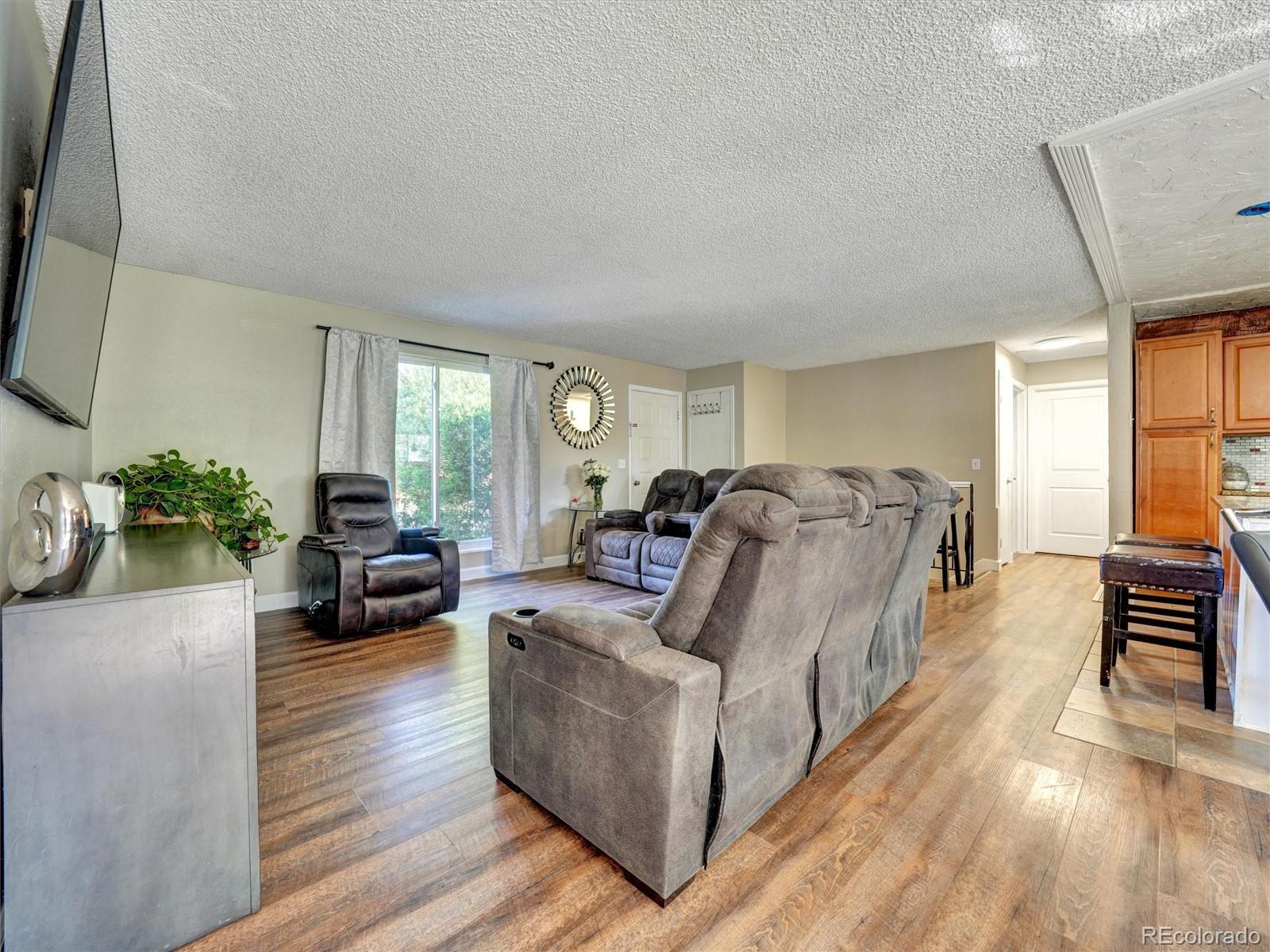 MLS Image #5 for 10878  grange creek drive,thornton, Colorado