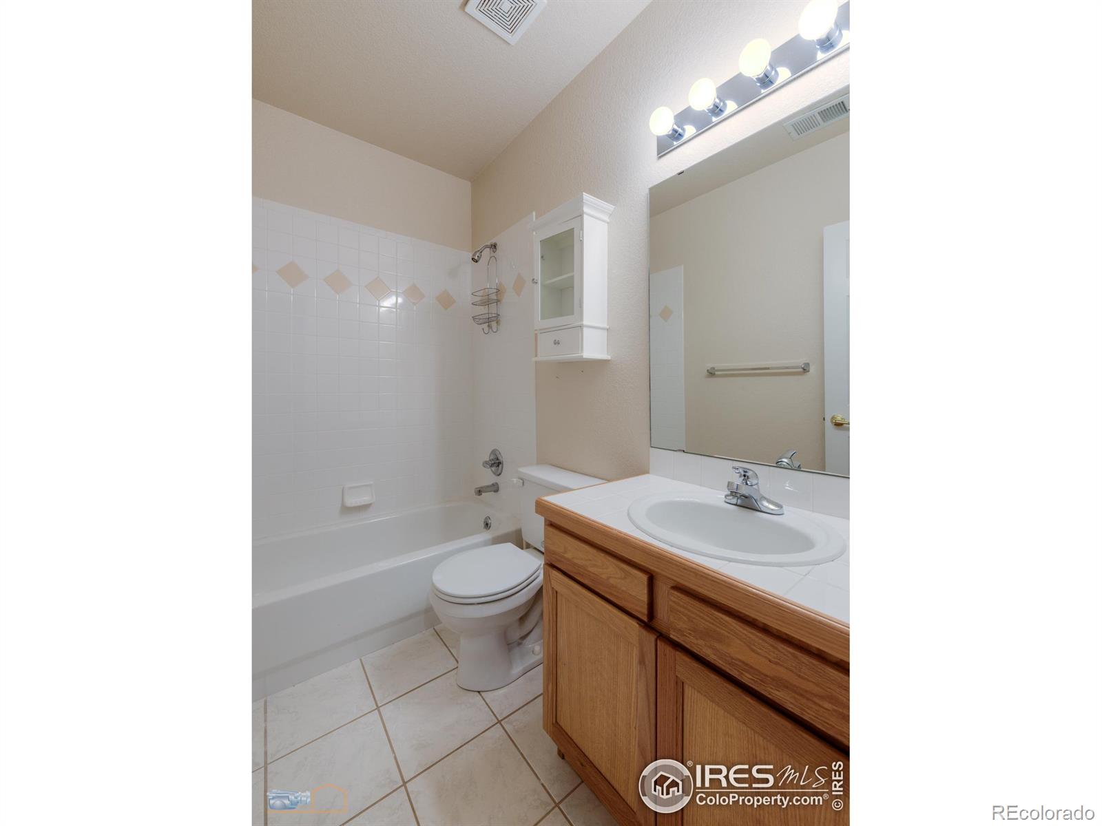 MLS Image #25 for 1930 n shore drive,longmont, Colorado
