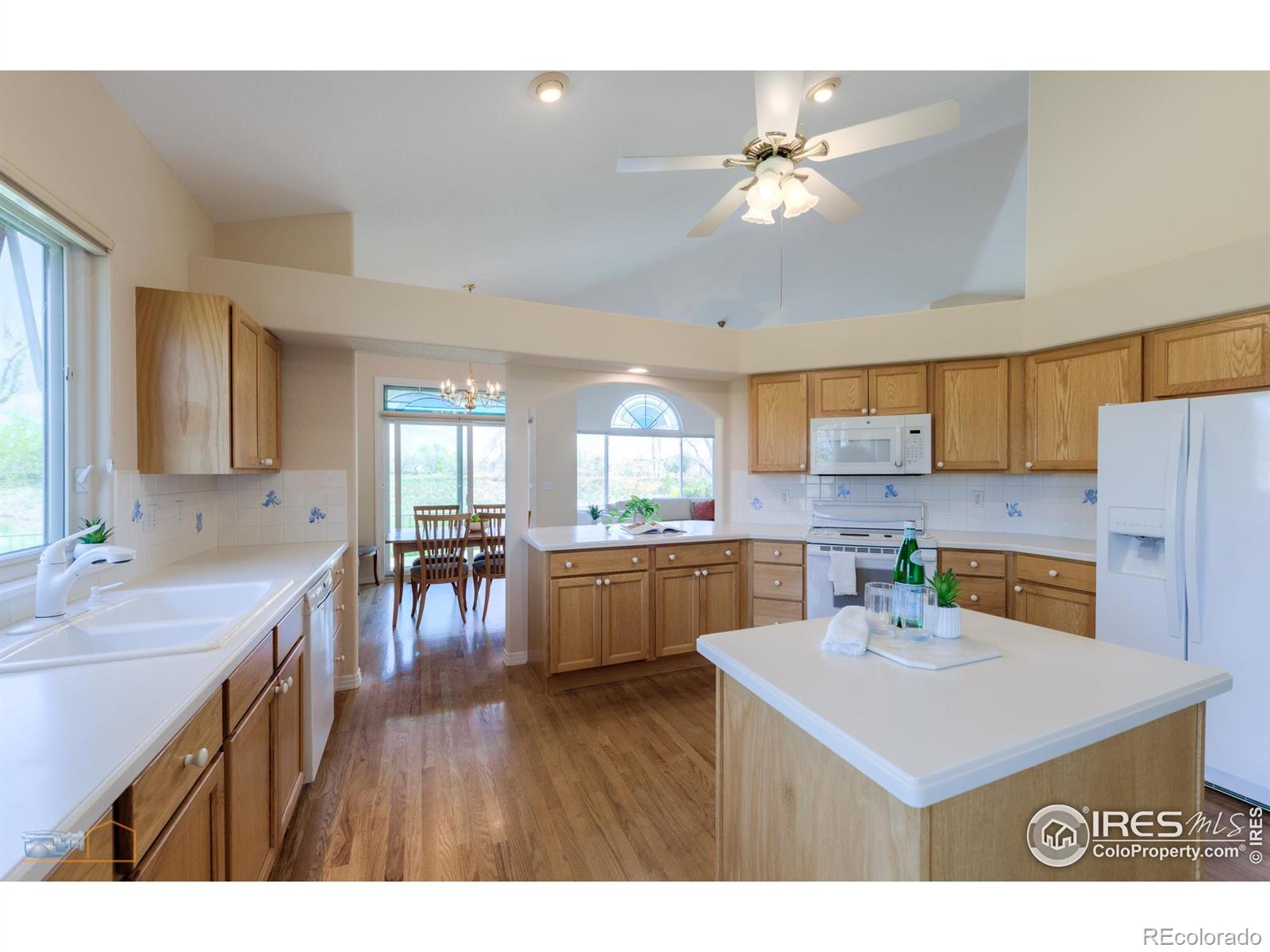 MLS Image #8 for 1930 n shore drive,longmont, Colorado