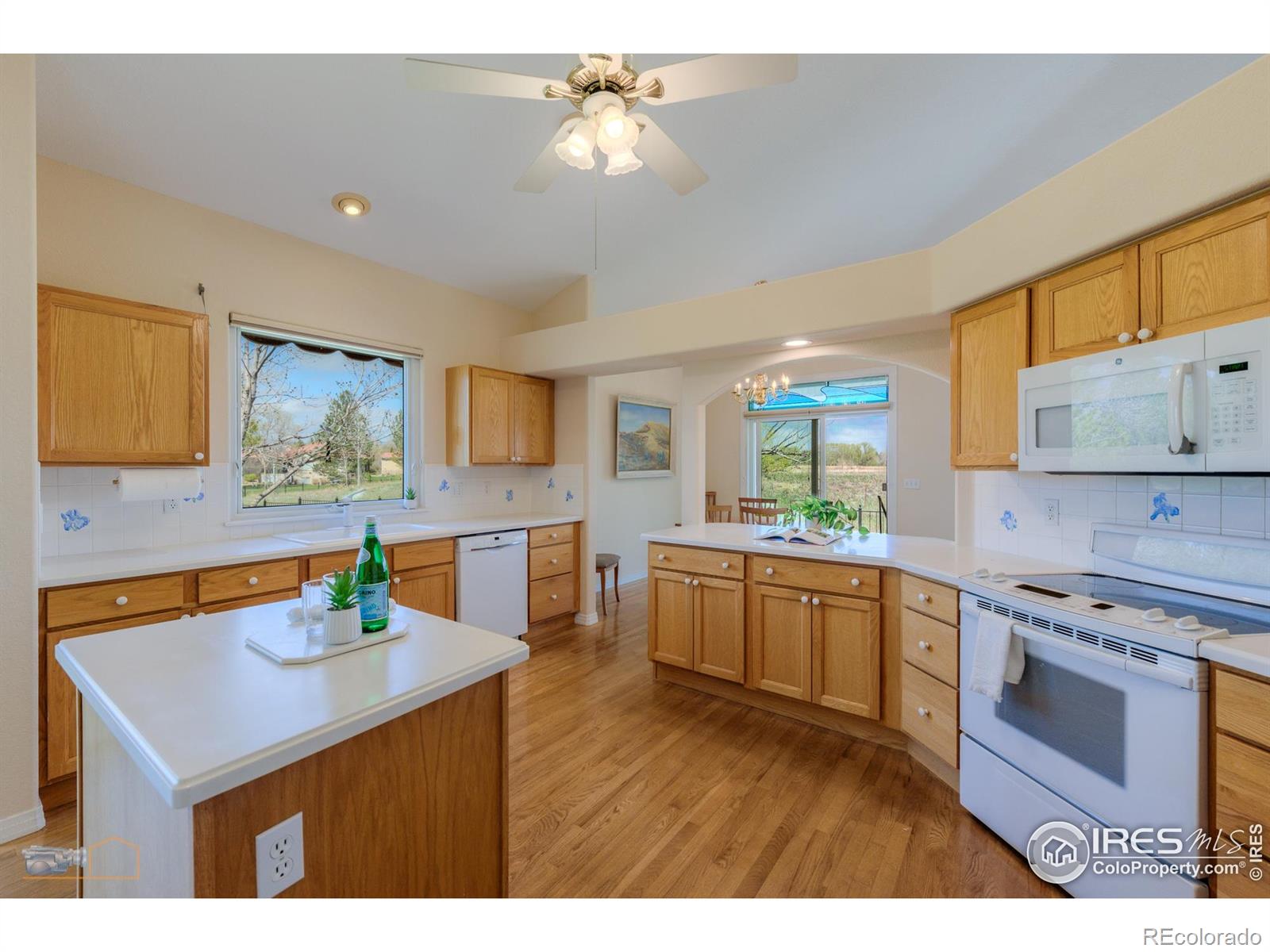 MLS Image #9 for 1930 n shore drive,longmont, Colorado