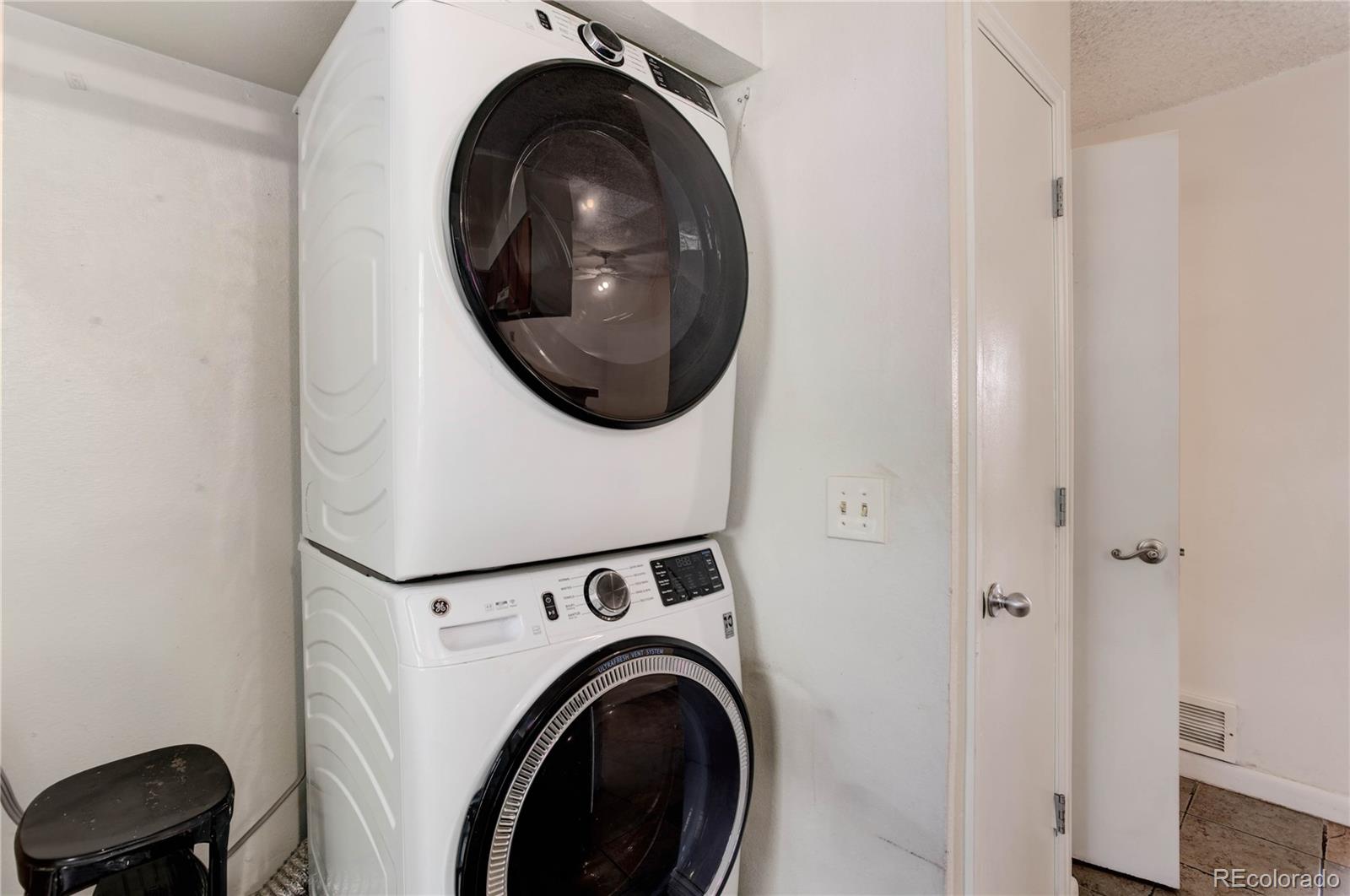 MLS Image #11 for 8144  washington street,denver, Colorado
