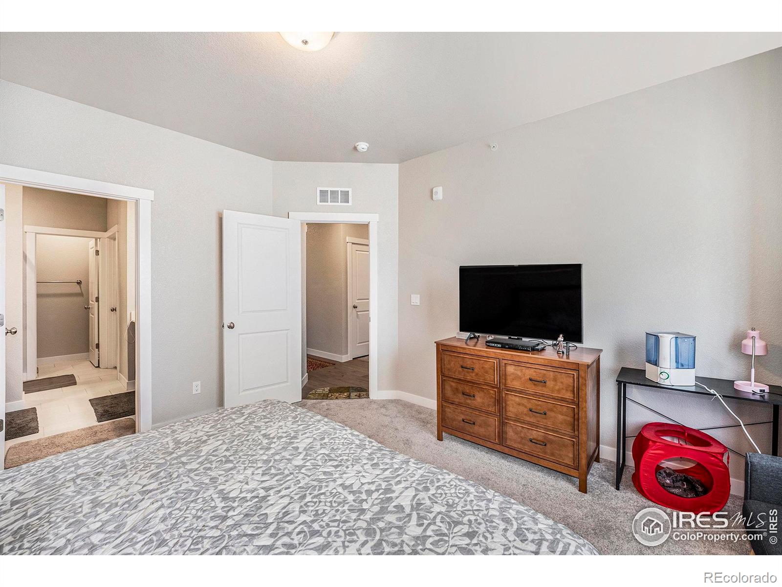 MLS Image #15 for 4180 s park drive,loveland, Colorado
