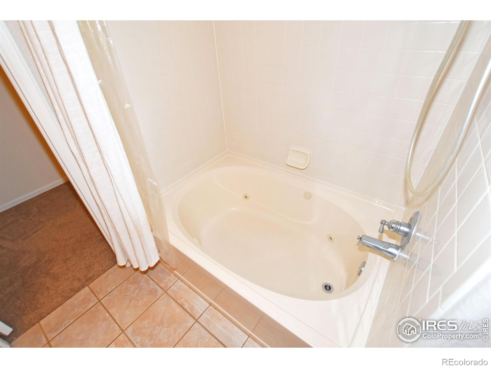 MLS Image #27 for 2203  copper creek drive,fort collins, Colorado