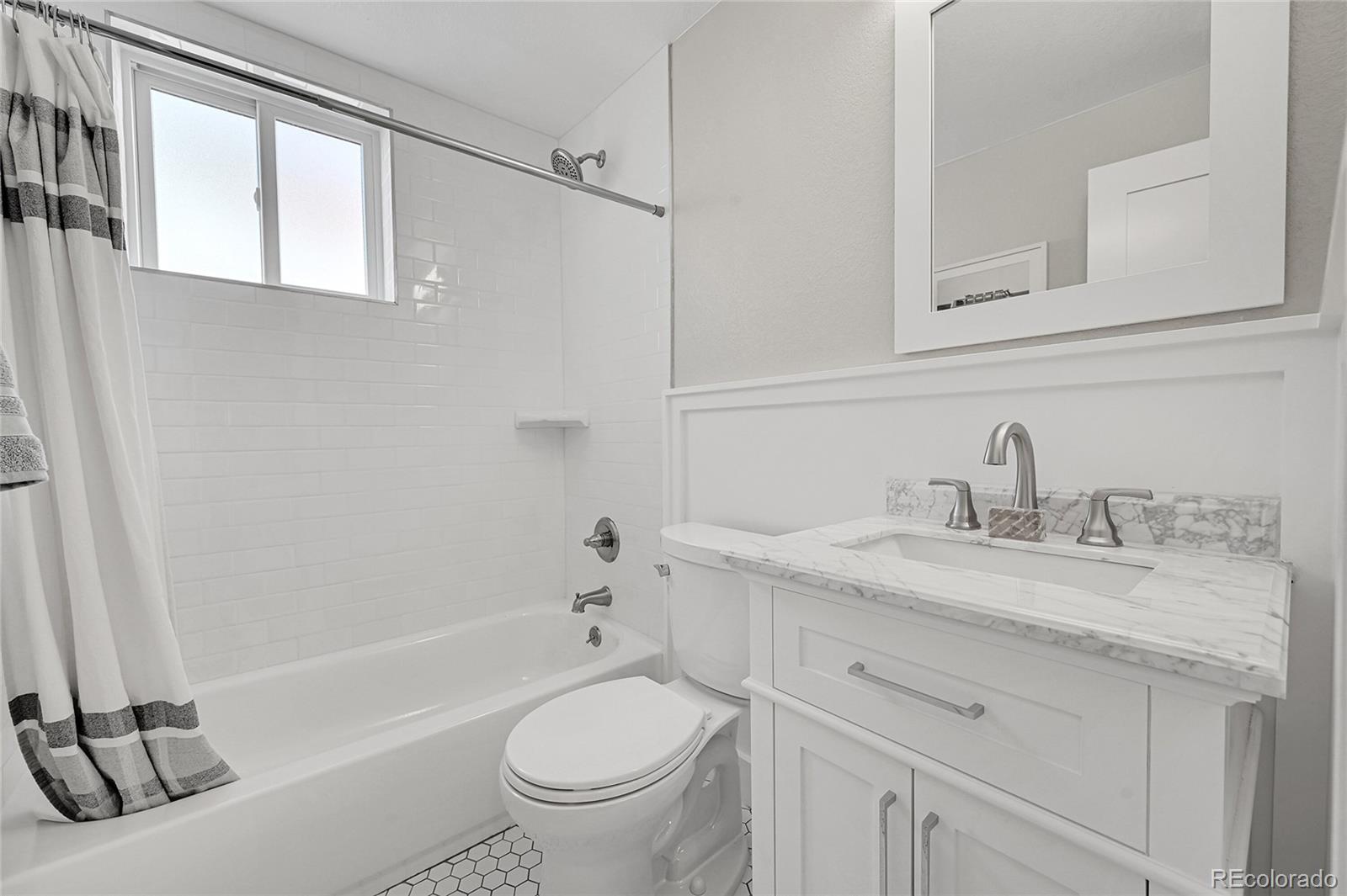 MLS Image #36 for 1578 n meade street,denver, Colorado