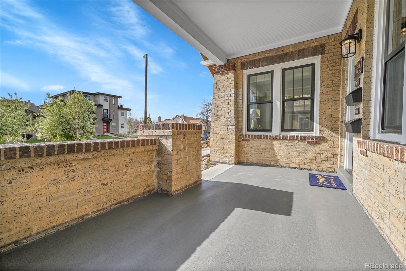 MLS Image #5 for 1578 n meade street,denver, Colorado