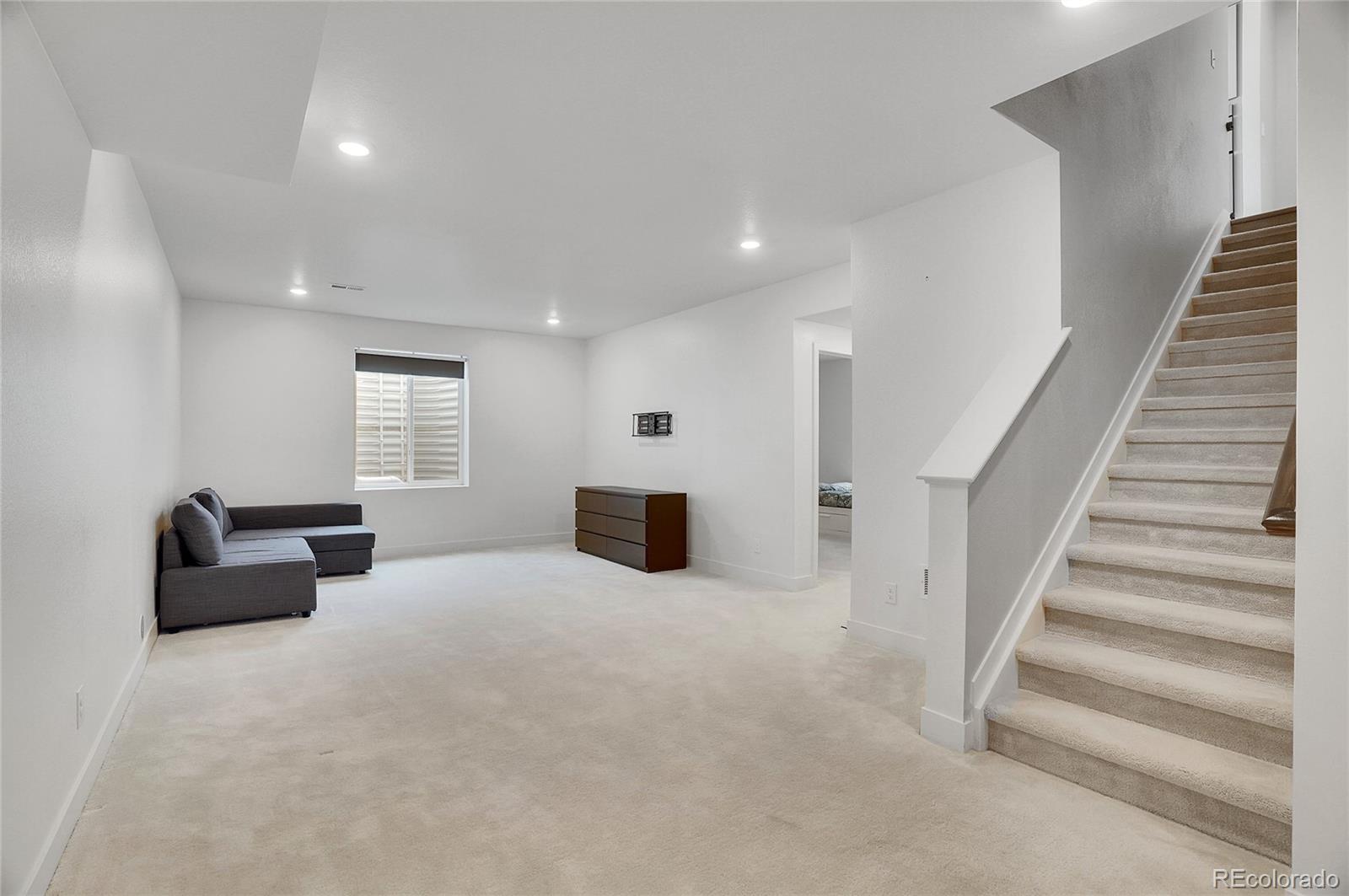 MLS Image #33 for 10912  memphis court,commerce city, Colorado
