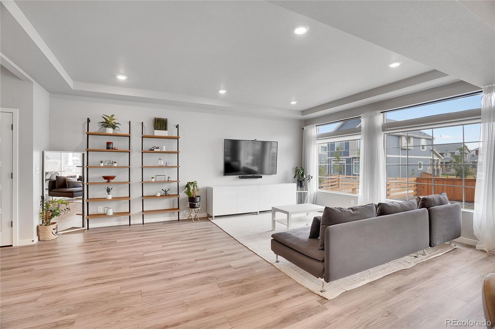 MLS Image #9 for 10912  memphis court,commerce city, Colorado