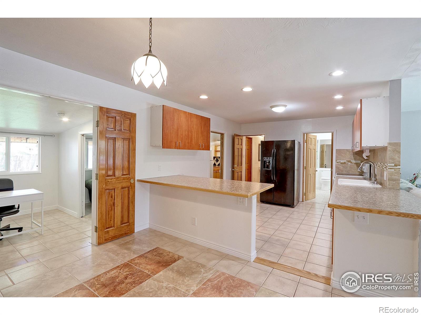 MLS Image #4 for 2561 s carey way,denver, Colorado