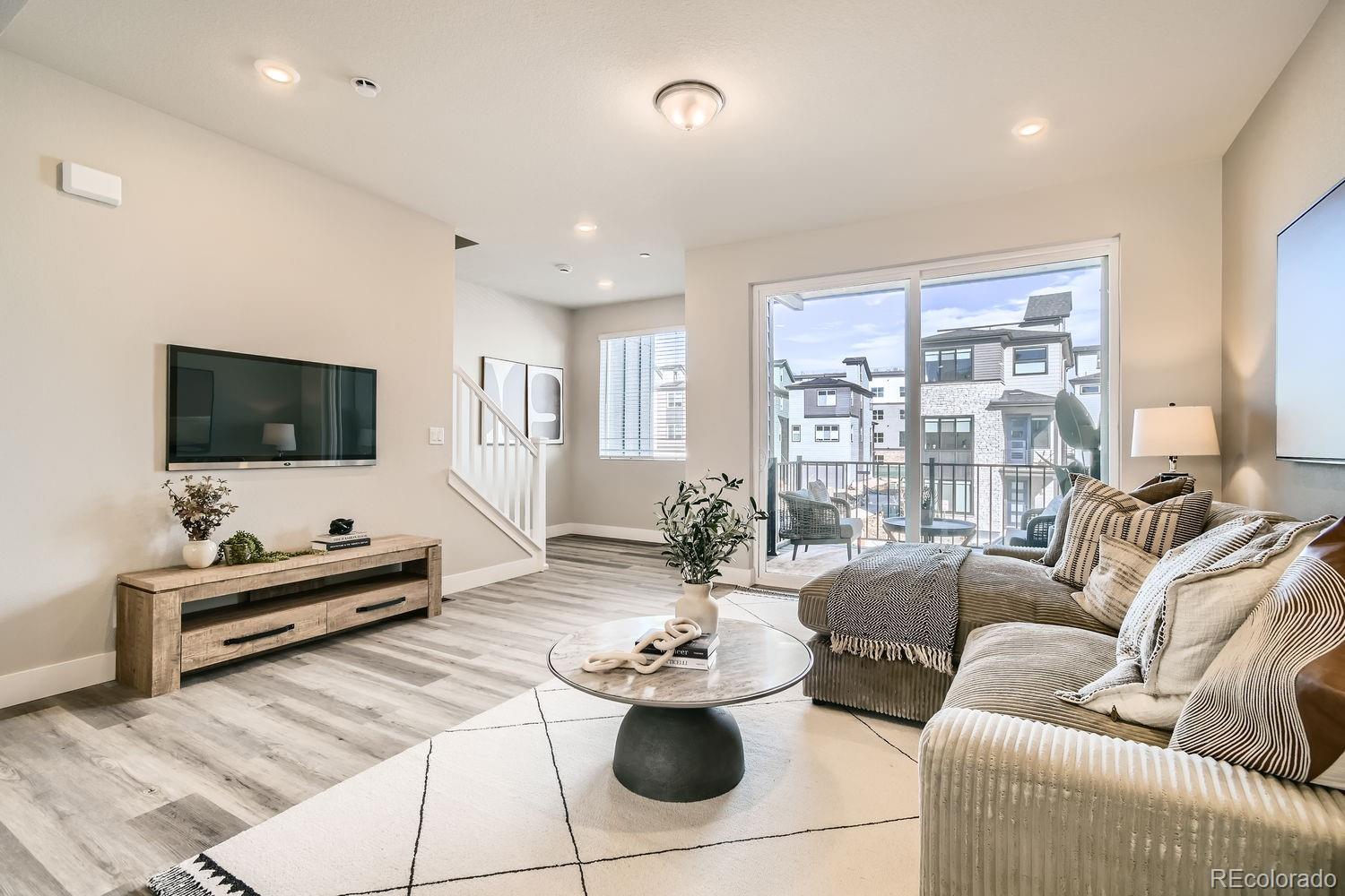 MLS Image #12 for 1759  peak loop,broomfield, Colorado