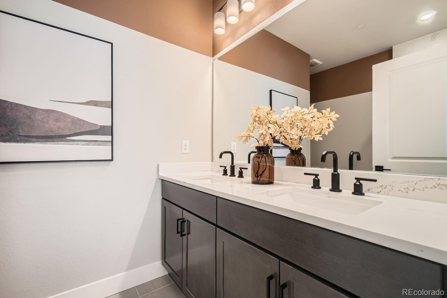 MLS Image #18 for 1759  peak loop,broomfield, Colorado