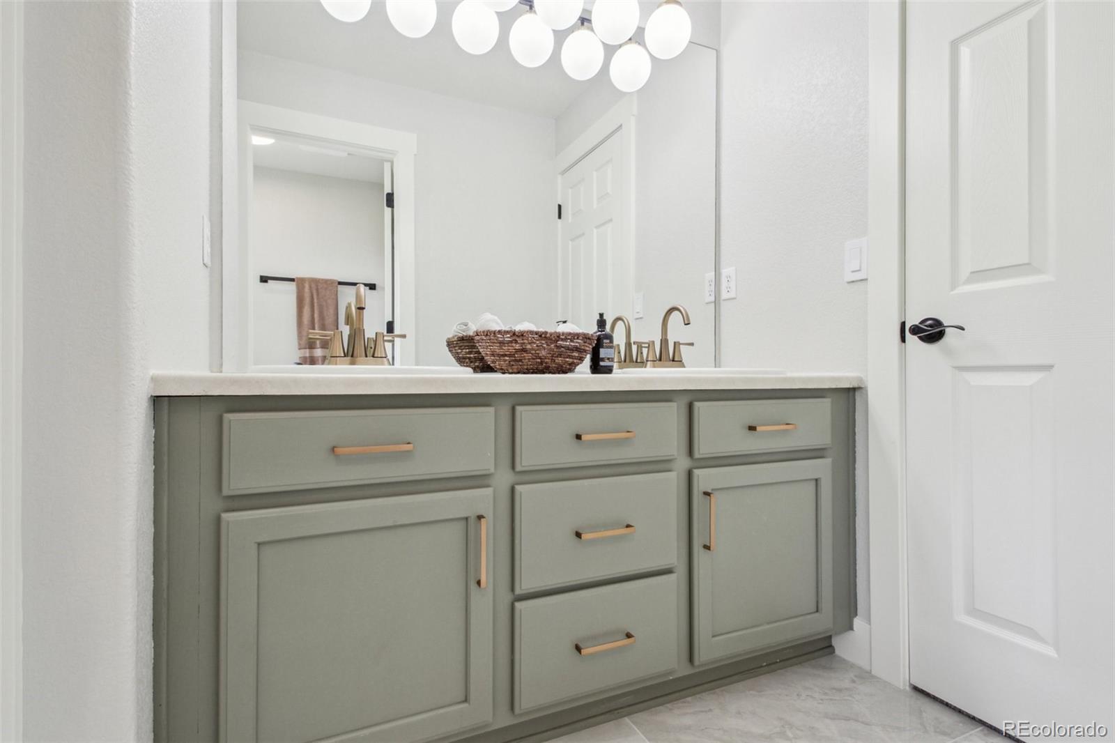 MLS Image #18 for 2934  braeburn way,highlands ranch, Colorado