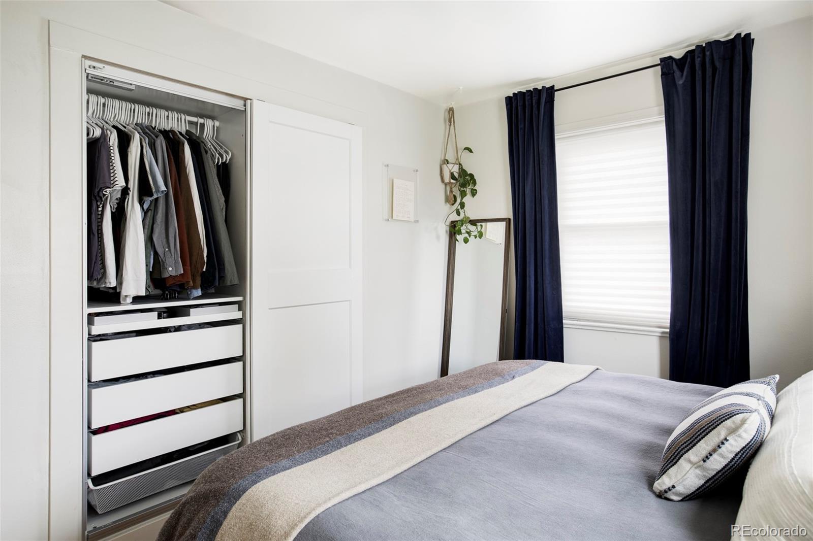 MLS Image #17 for 873 s raritan street,denver, Colorado
