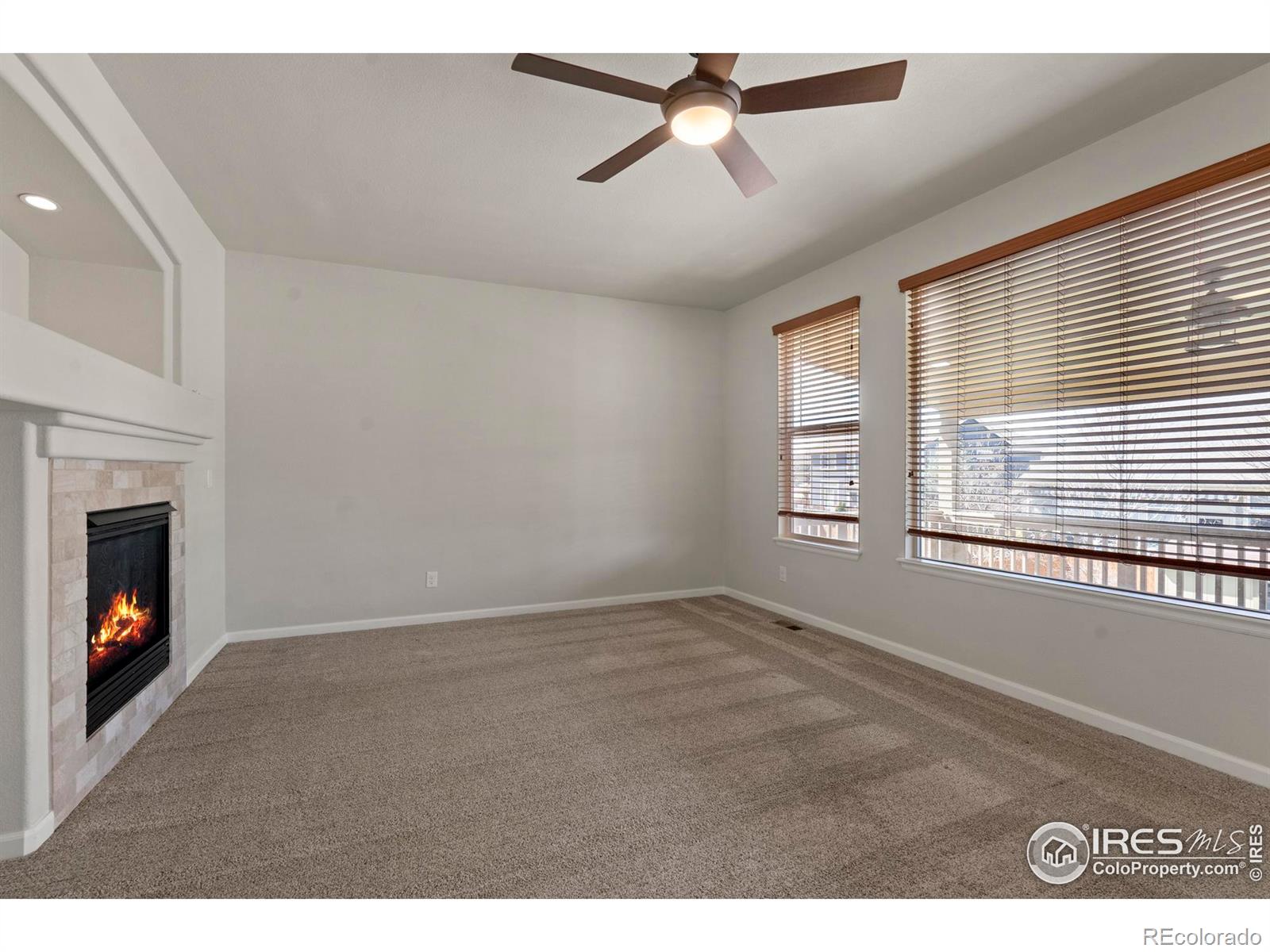 MLS Image #5 for 2744  aylesbury way,johnstown, Colorado