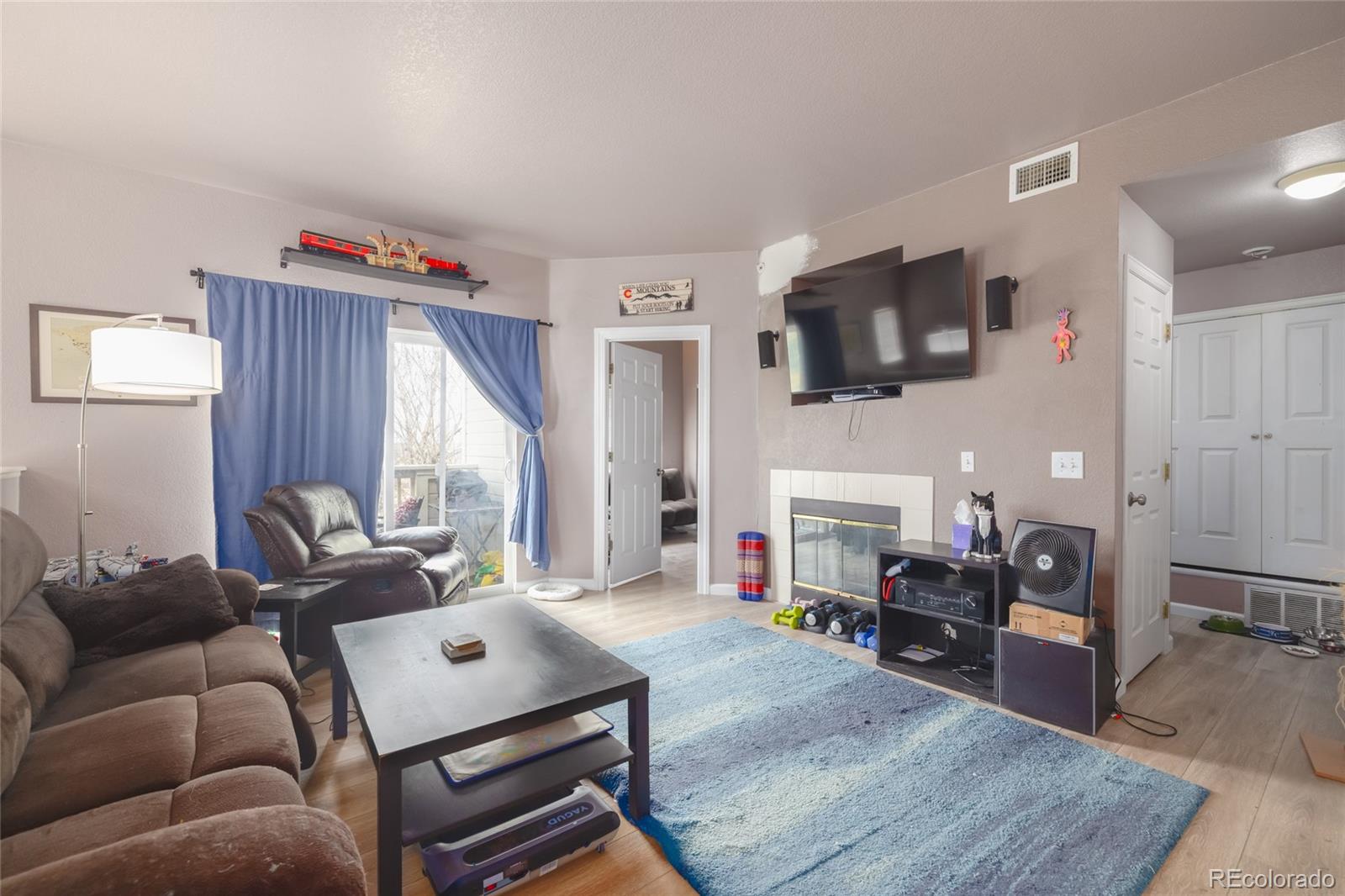 MLS Image #3 for 8707 e florida avenue,denver, Colorado