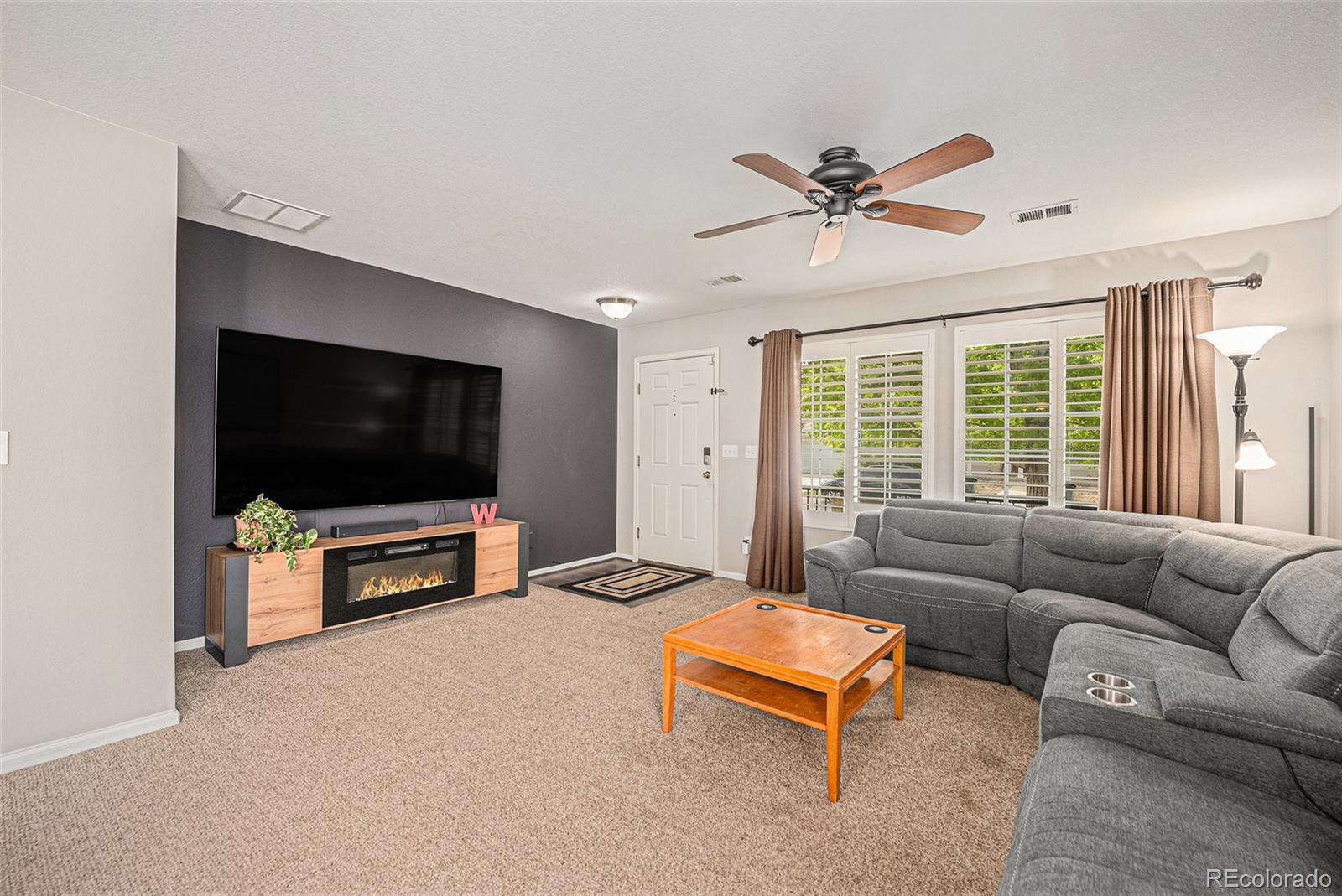 MLS Image #5 for 19481 e 50th place,denver, Colorado