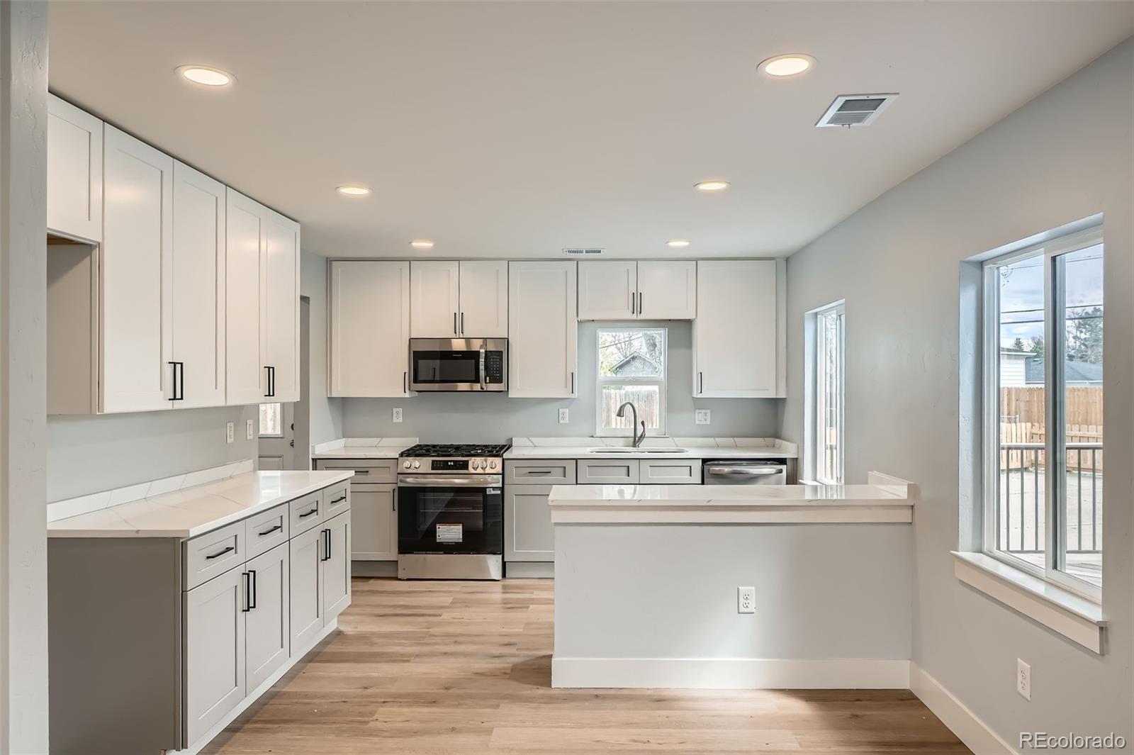MLS Image #13 for 6000  yarrow street,arvada, Colorado