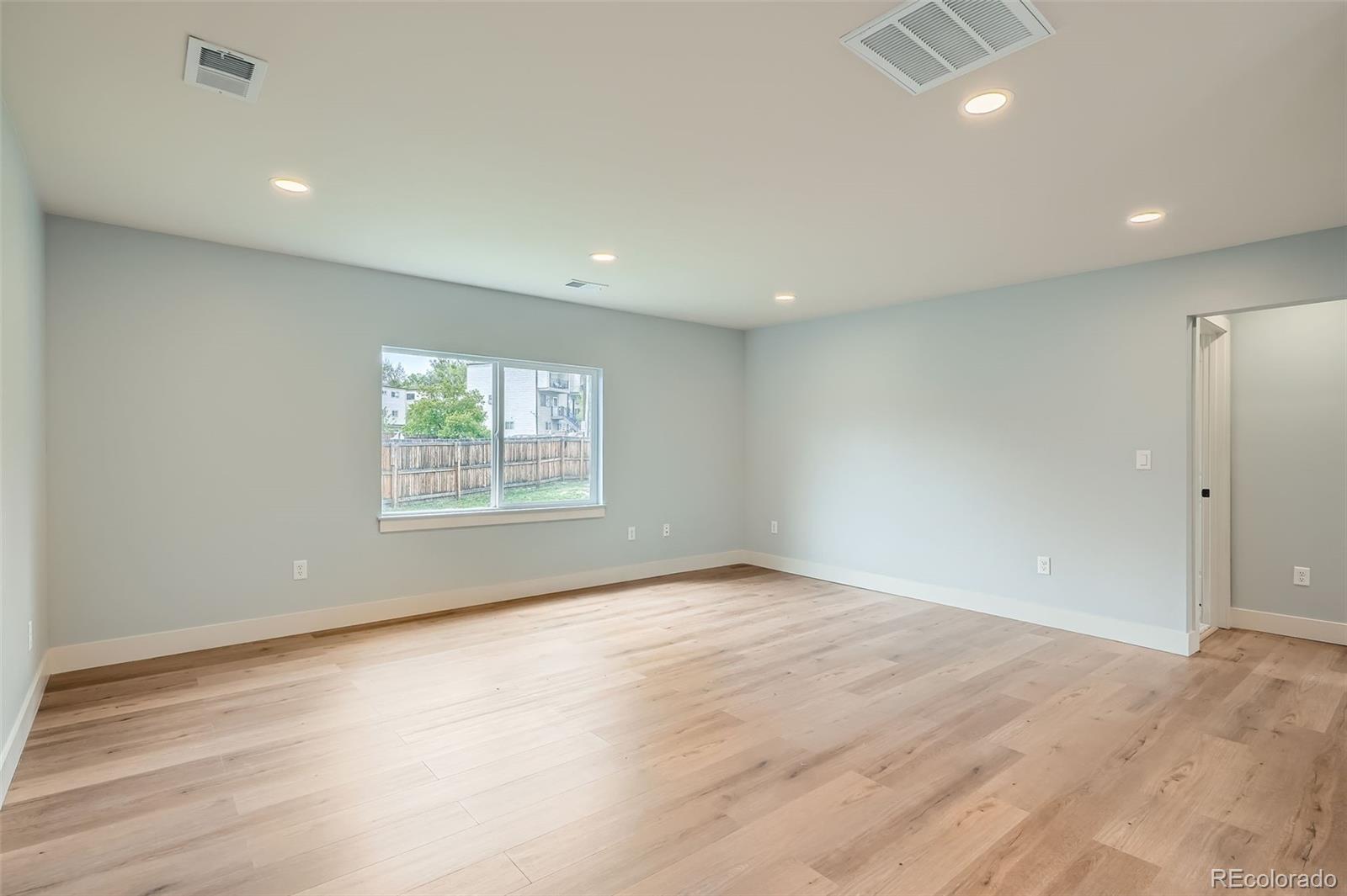 MLS Image #6 for 6000  yarrow street,arvada, Colorado