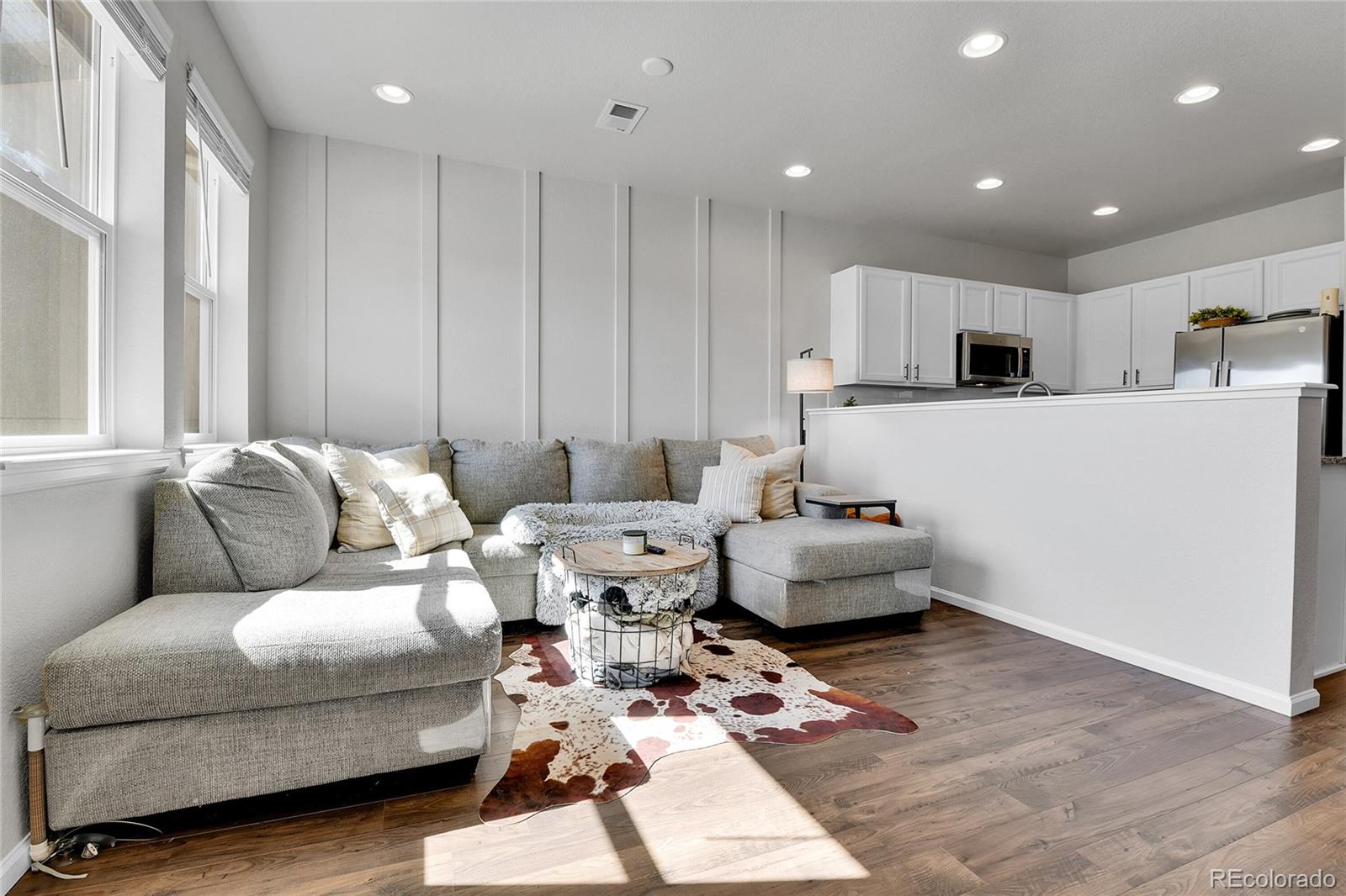 MLS Image #3 for 6459 n dunkirk street ,denver, Colorado