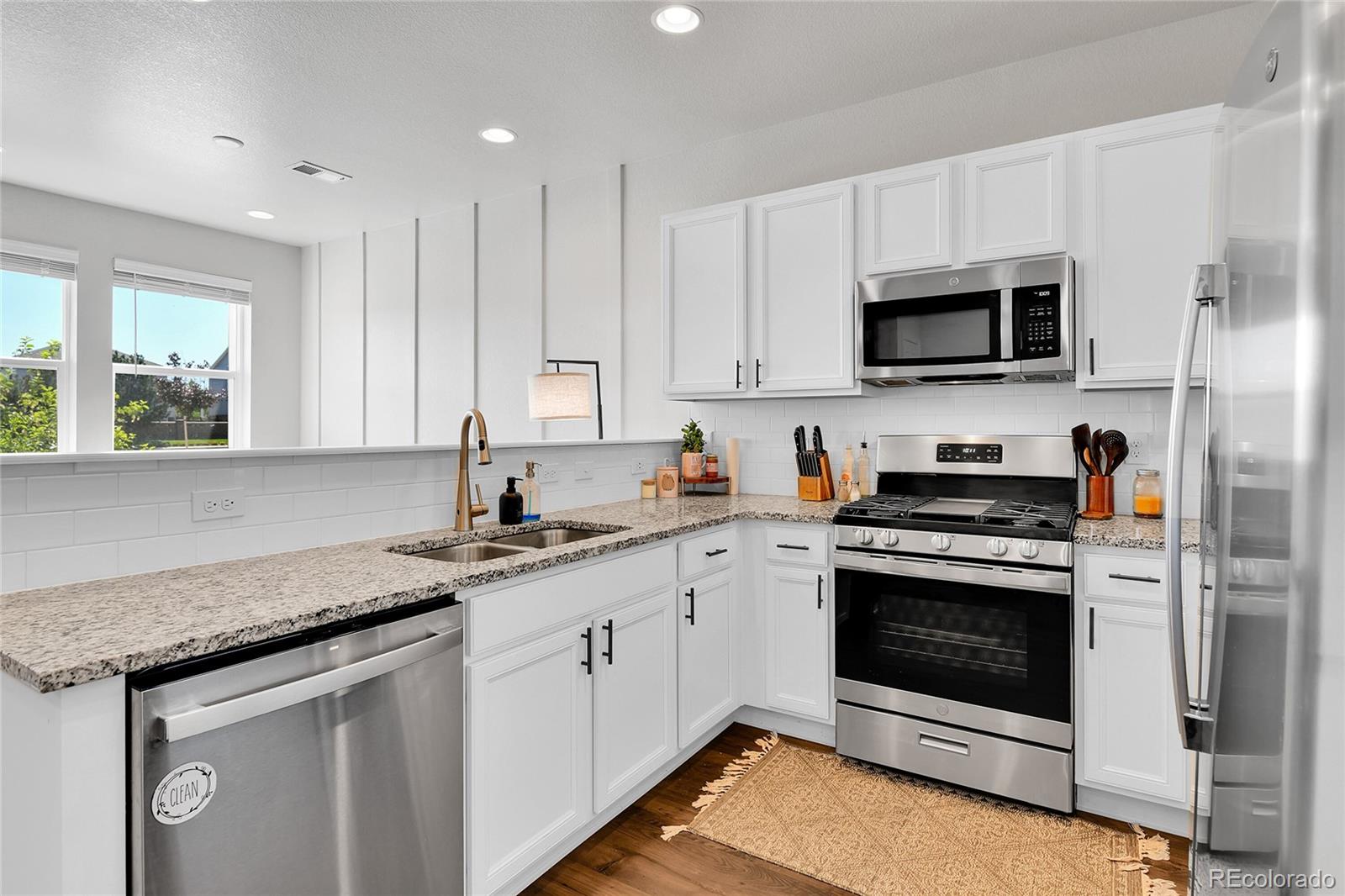 MLS Image #7 for 6459 n dunkirk street ,denver, Colorado