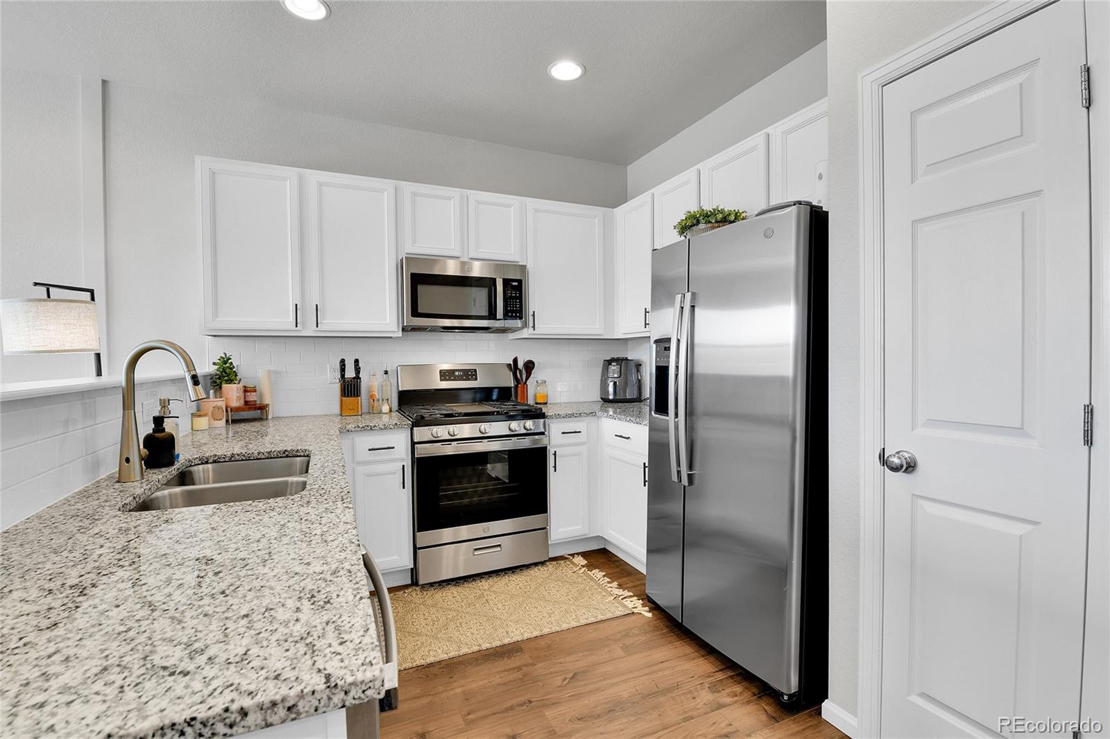 MLS Image #8 for 6459 n dunkirk street ,denver, Colorado