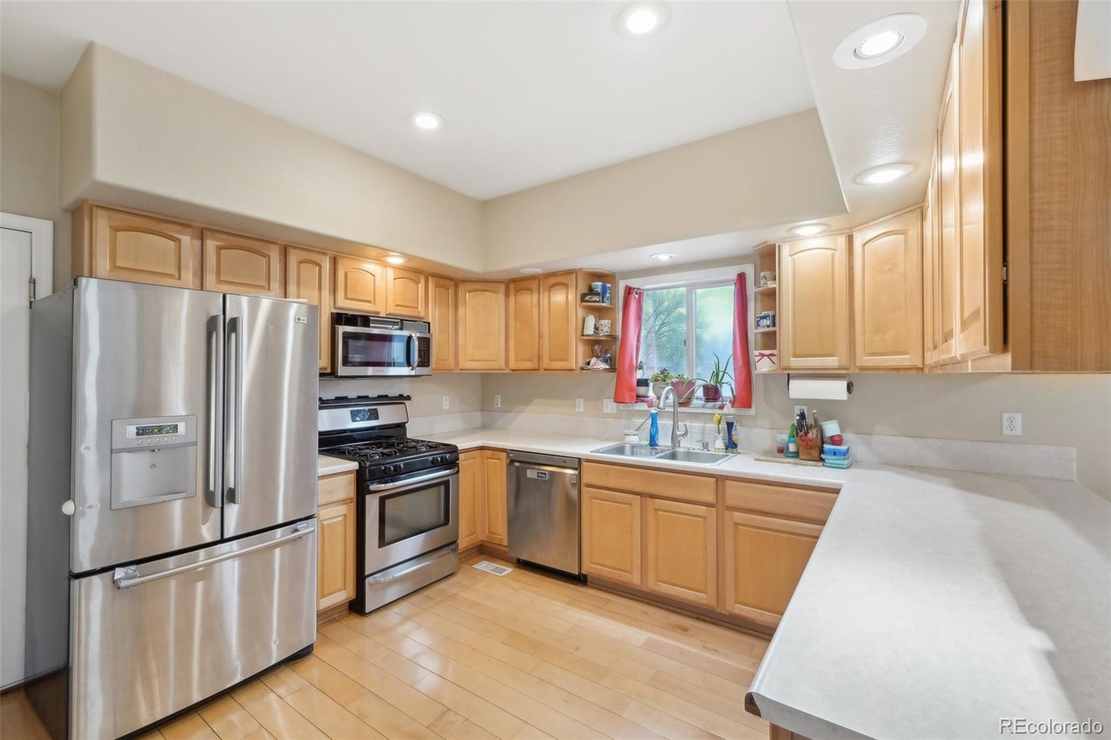 MLS Image #11 for 725  high street,erie, Colorado