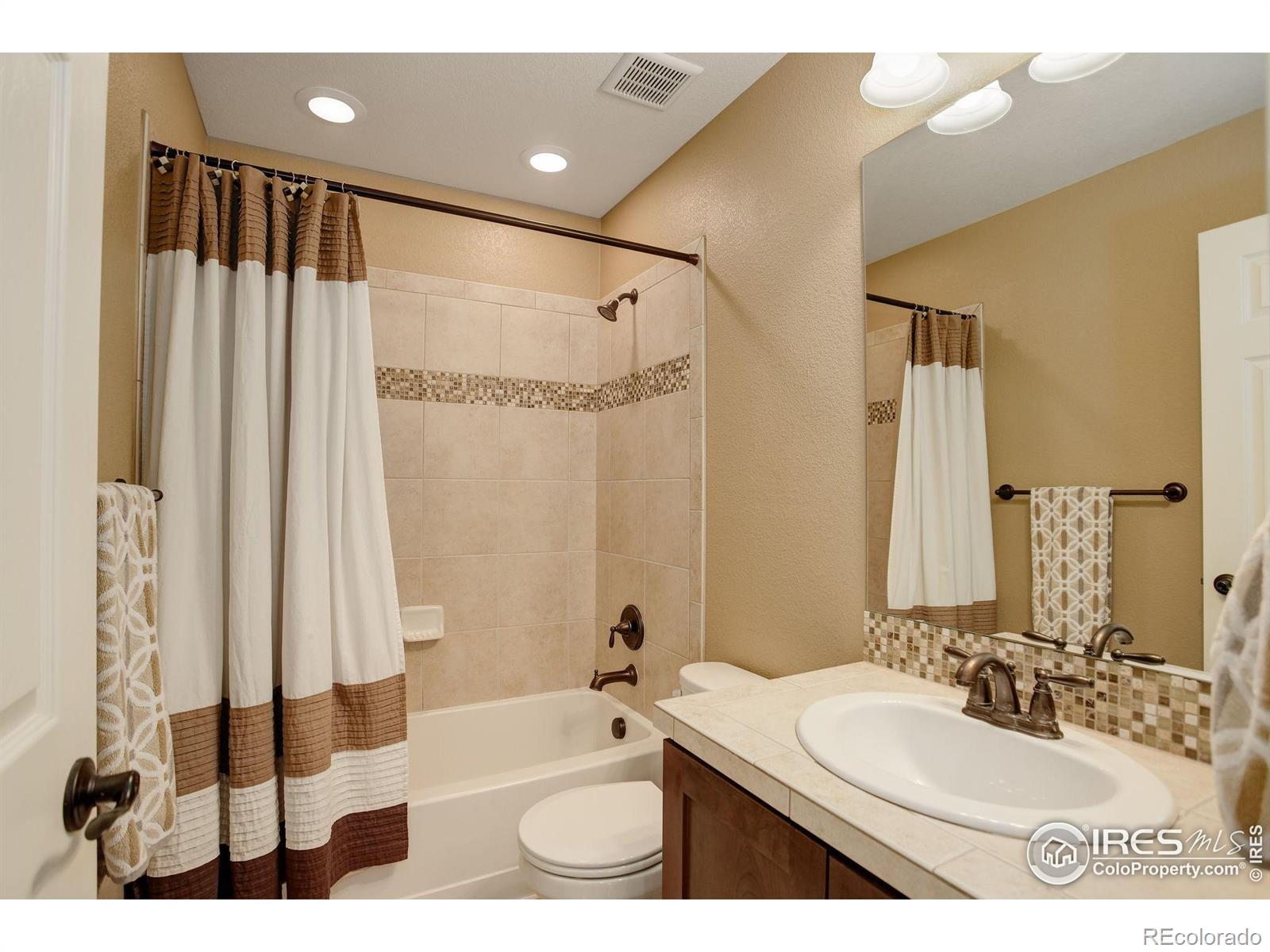 MLS Image #26 for 4784  raven run,broomfield, Colorado