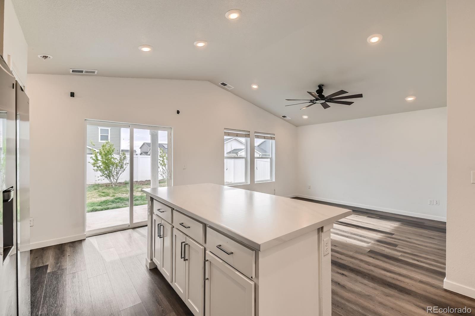 MLS Image #6 for 523  beckwourth avenue,fort lupton, Colorado