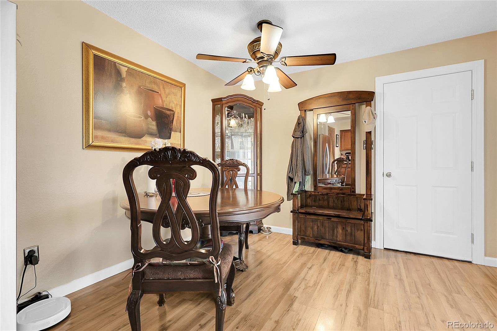 MLS Image #19 for 14867 e harvard avenue,aurora, Colorado
