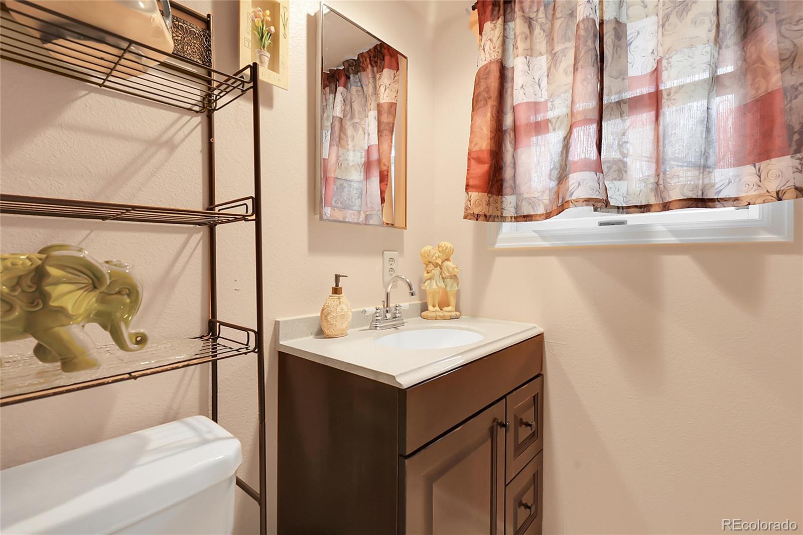 MLS Image #31 for 14867 e harvard avenue,aurora, Colorado
