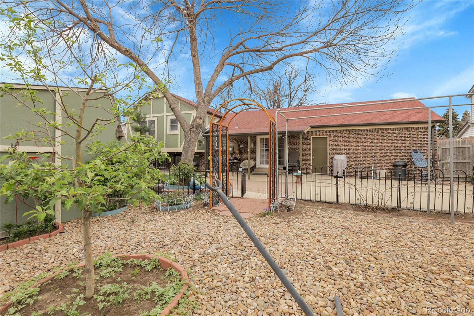 MLS Image #6 for 14867 e harvard avenue,aurora, Colorado