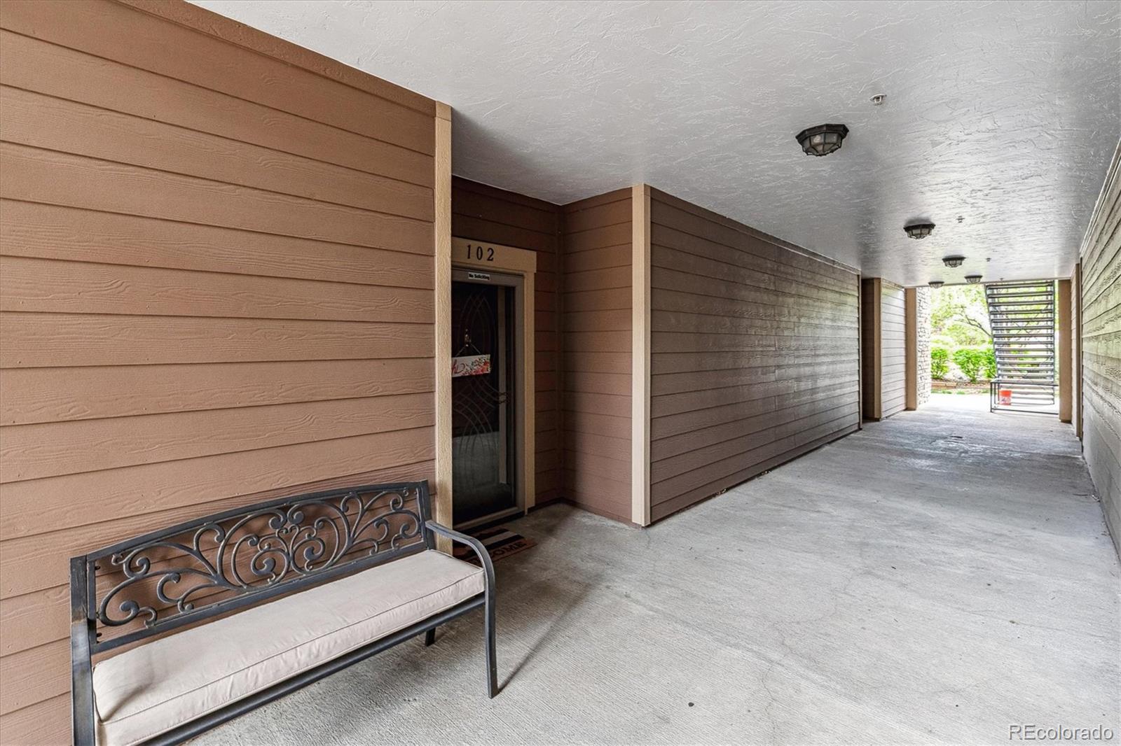 MLS Image #26 for 10056 w unser drive,littleton, Colorado