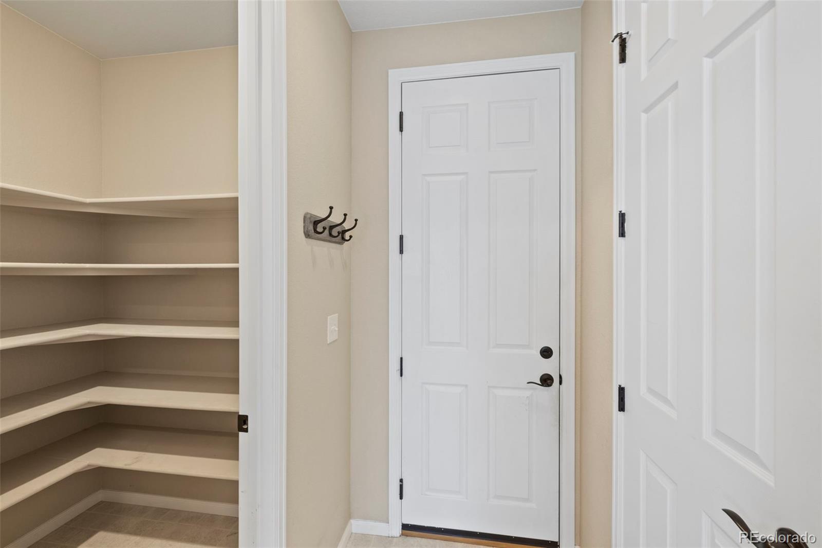 MLS Image #11 for 6130  donahue drive,colorado springs, Colorado
