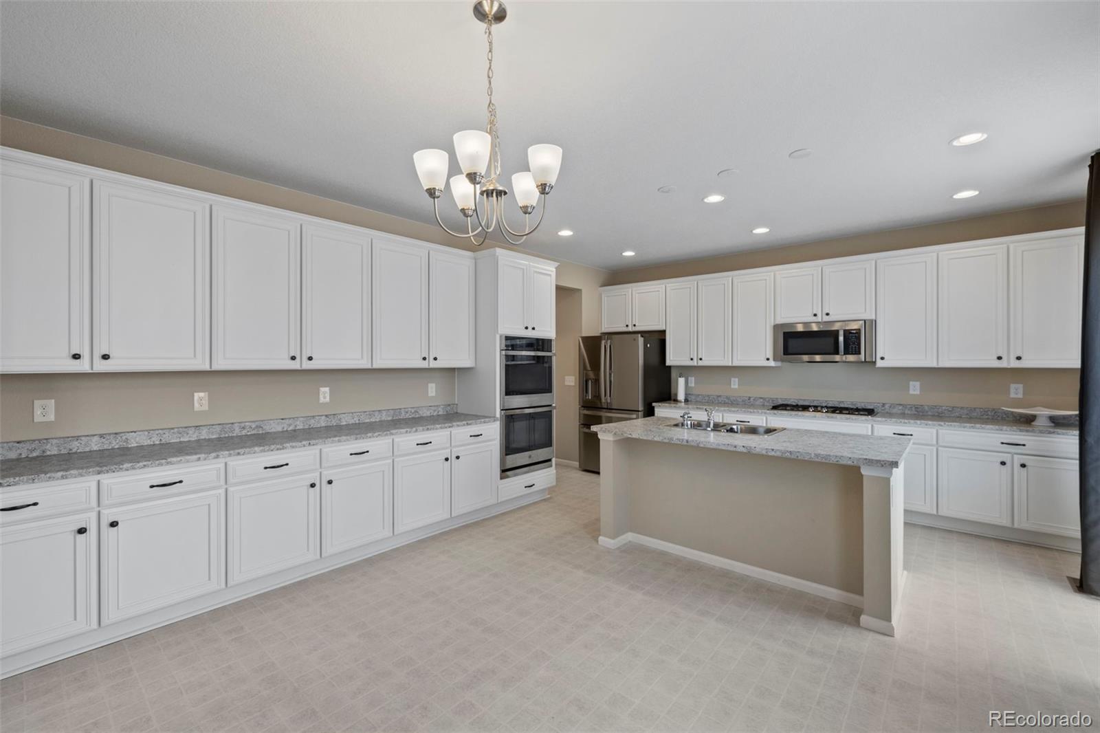 MLS Image #6 for 6130  donahue drive,colorado springs, Colorado